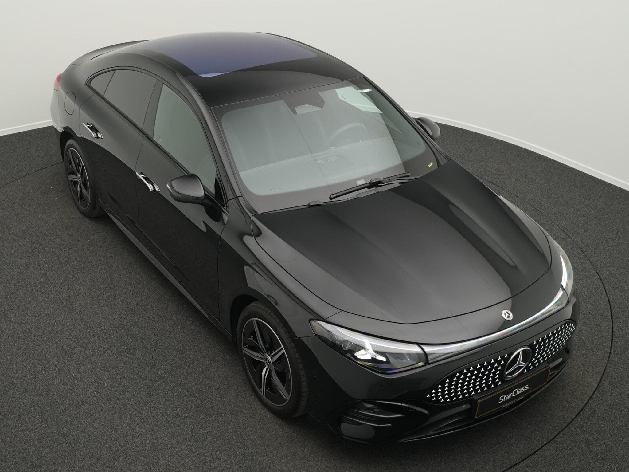 Mercedes CLA 250 + AMG-Line Multi+AHK+Pano+Memo+Night (2026) - Foto 12