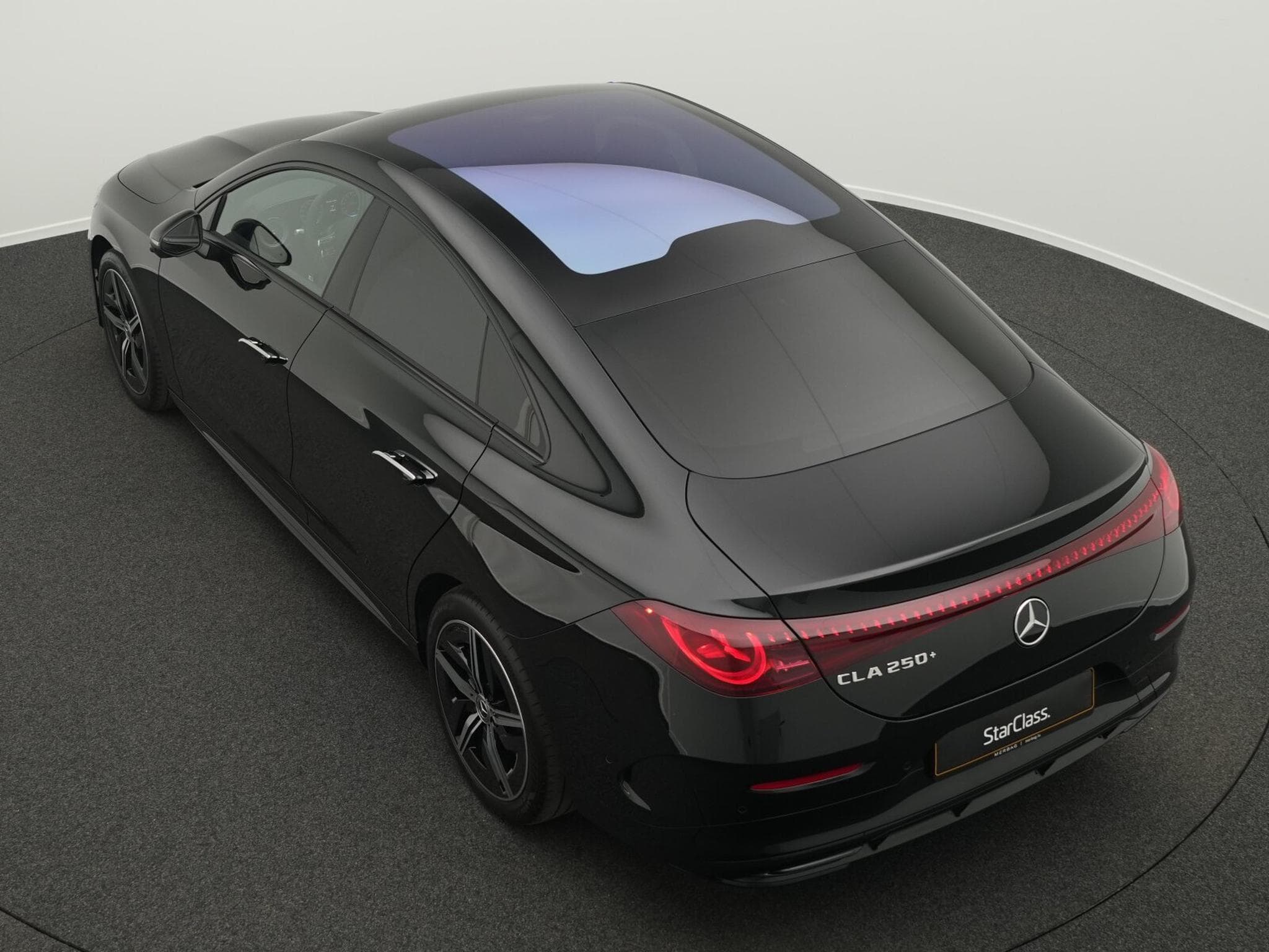 Mercedes CLA 250 + AMG-Line Multi+AHK+Pano+Memo+Night (2026) - Foto 13