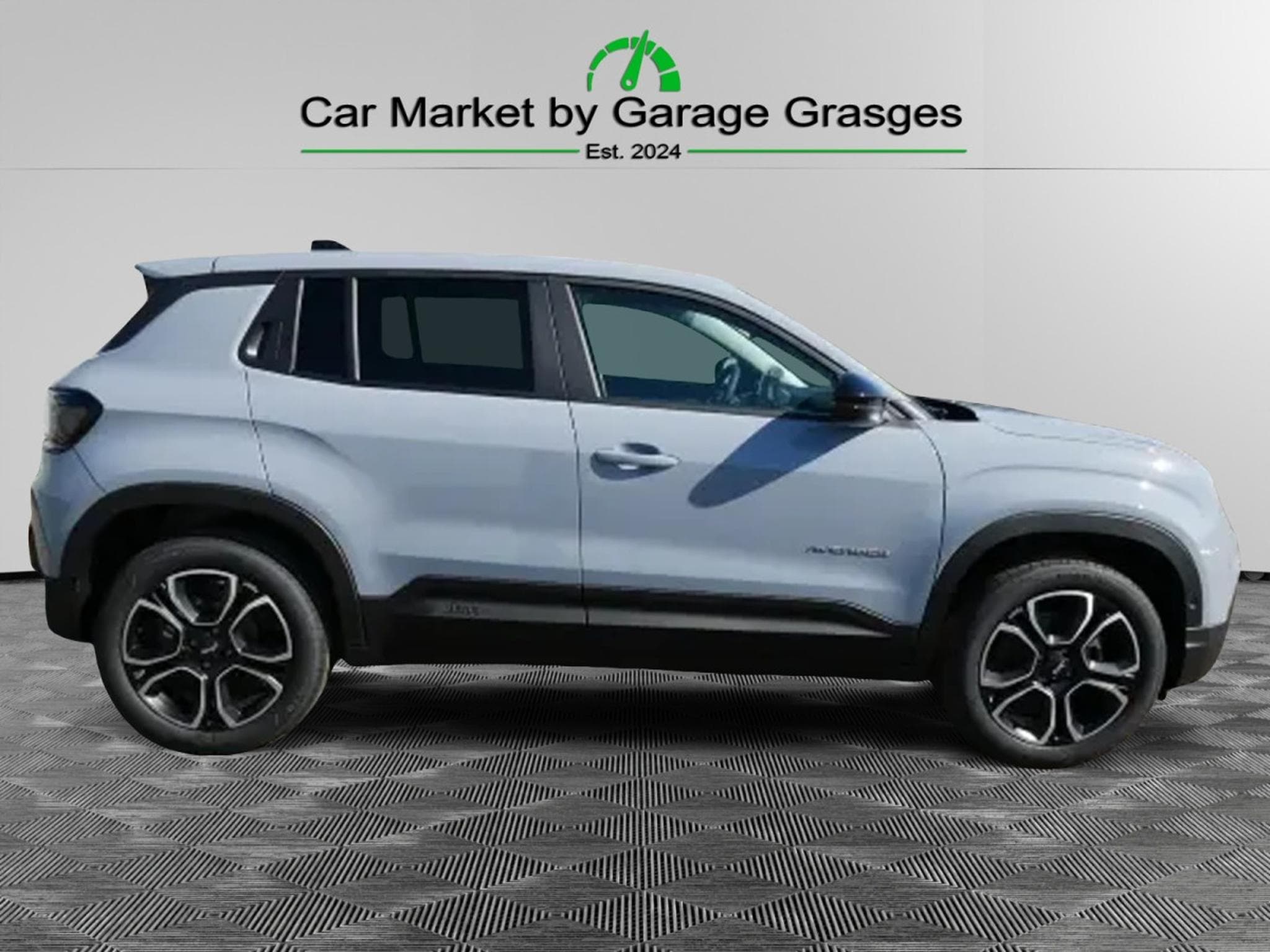 Jeep Avenger Summit e-Hybrid 1.2 (2026) - Photo 6