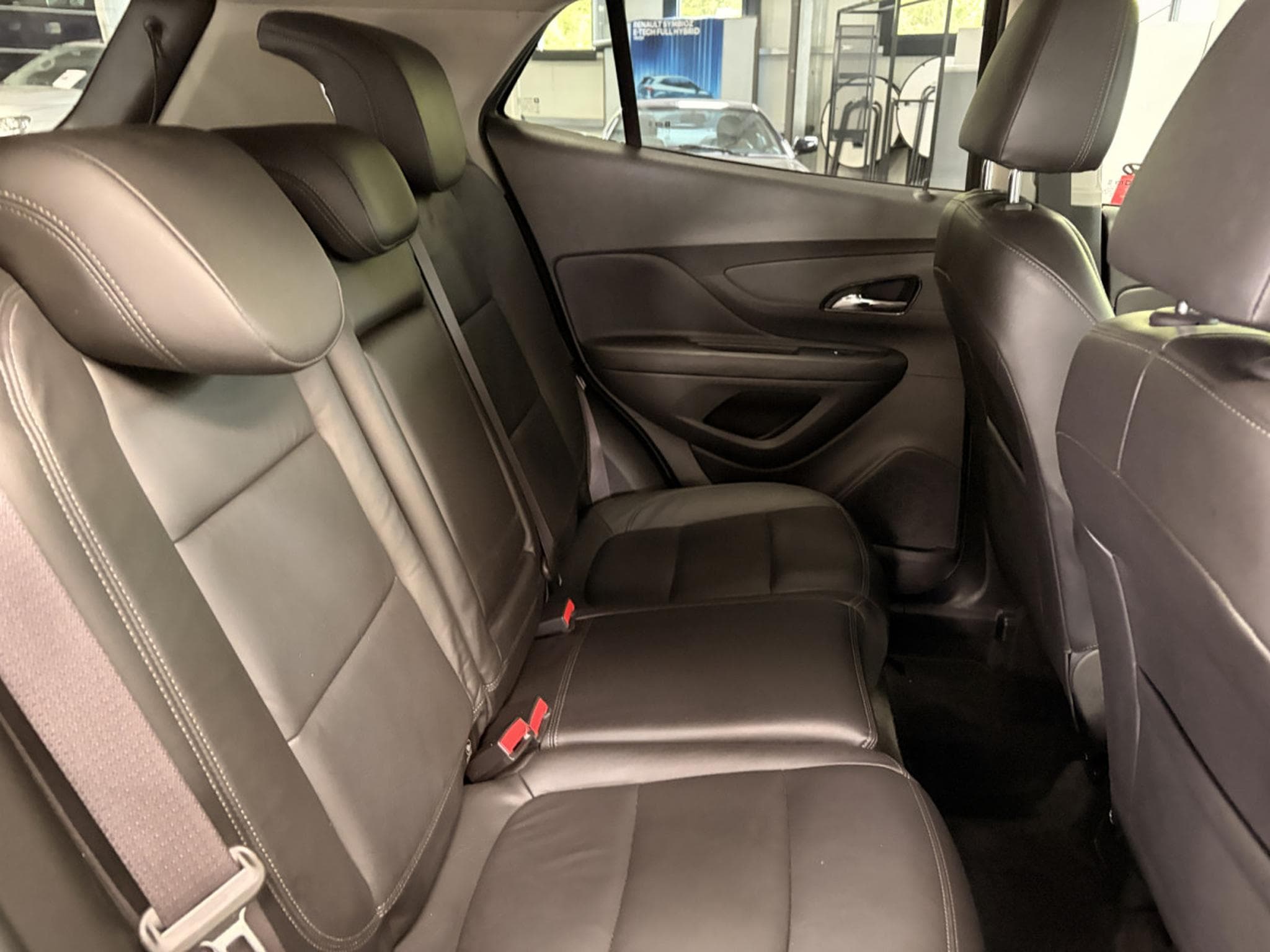 Opel Mokka 1.4 Turbo Essence 140HP (2019) - Photo 12