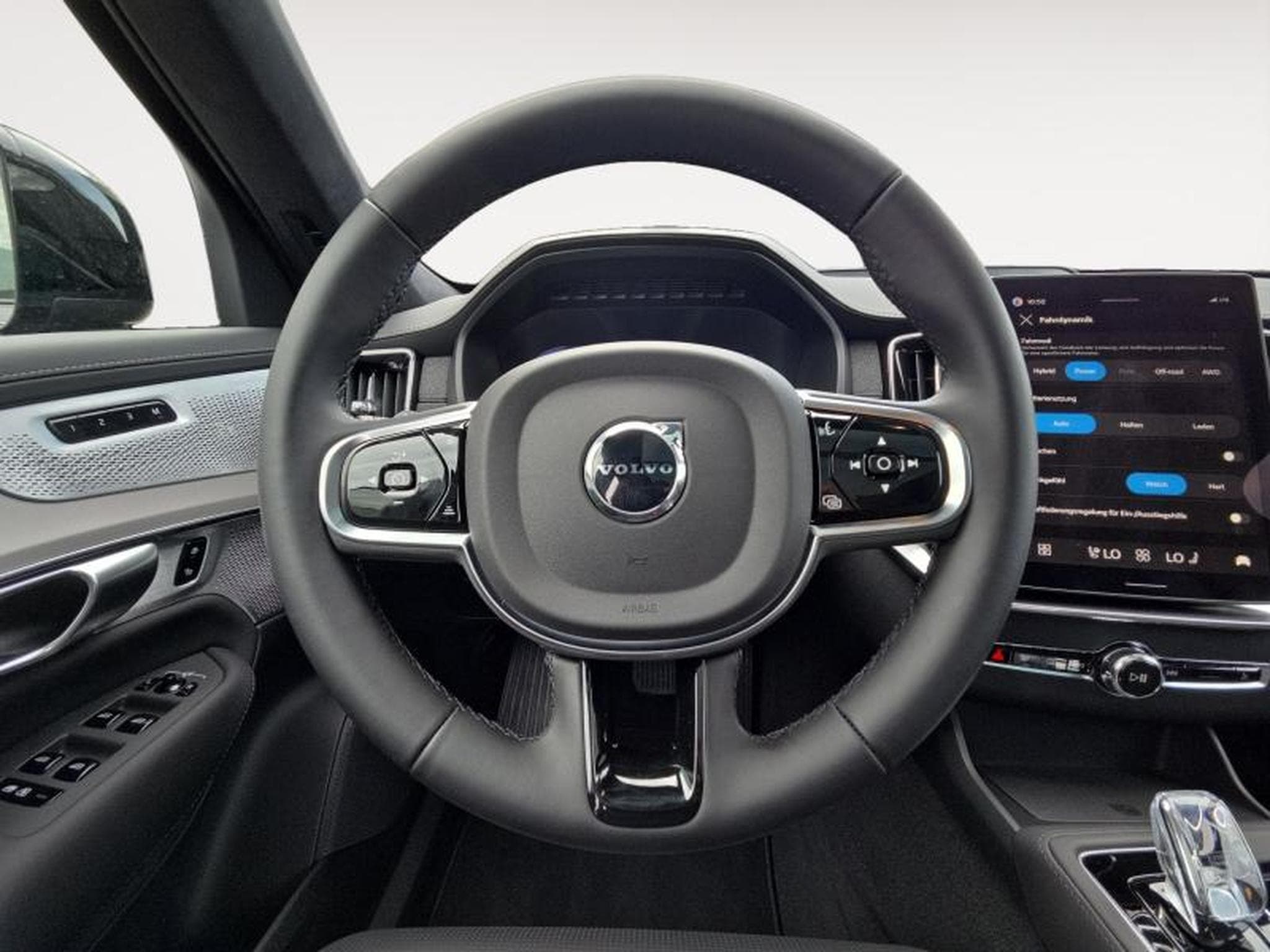 Volvo XC90 T8 BLACK EDITION ULTRA AWD 2027 / Hybride (2026) - Photo 12