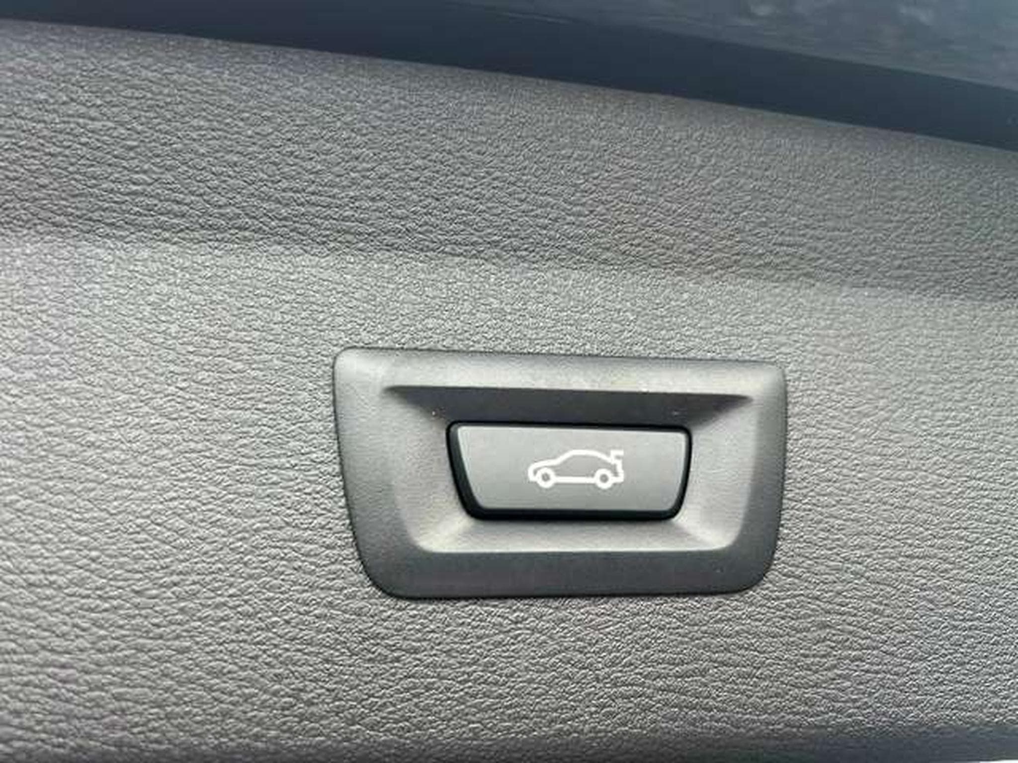 BMW X1 18D S-DRIVE 136CV (2022) - Photo 20