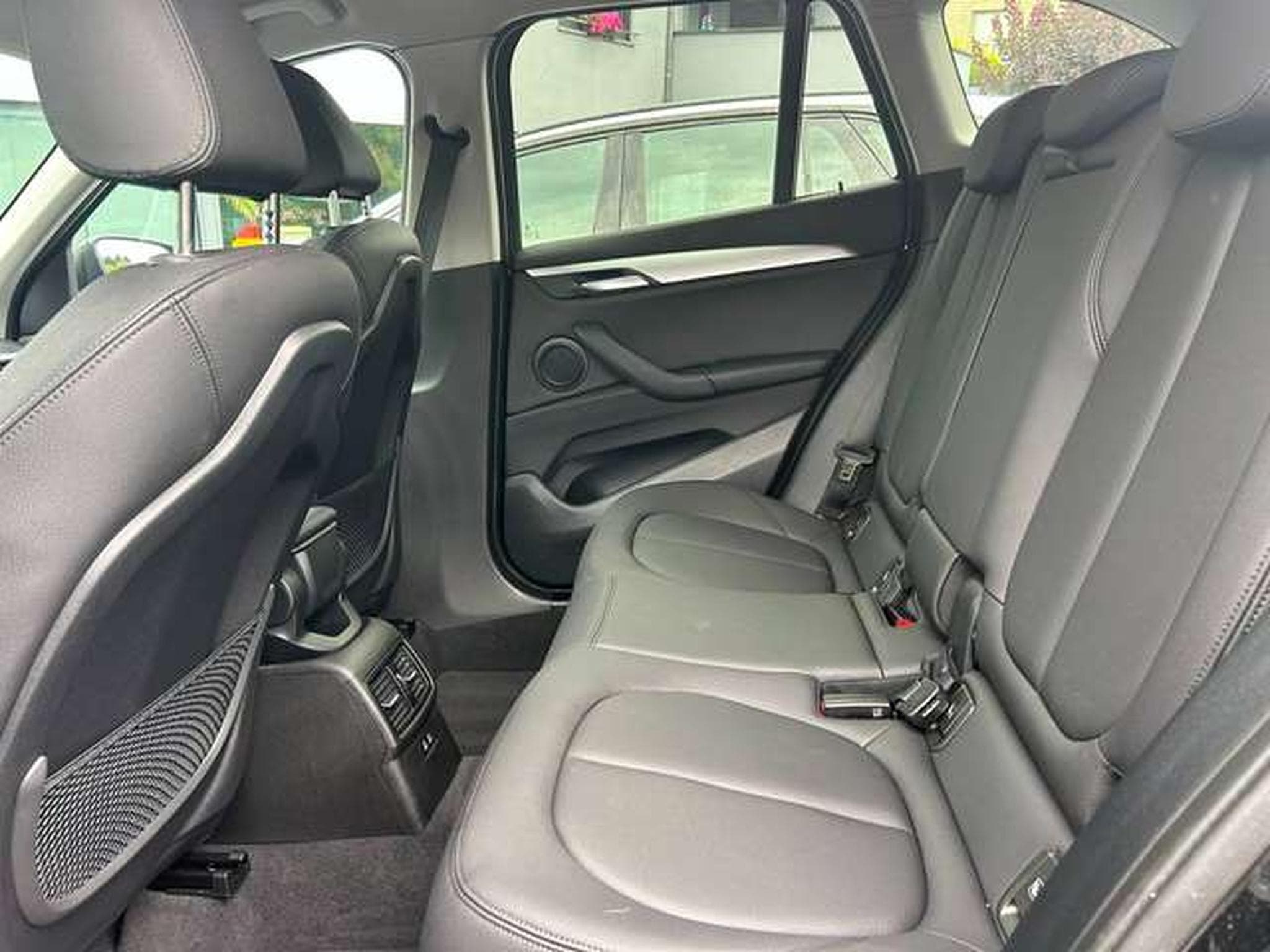BMW X1 18D S-DRIVE 136CV (2022) - Photo 6