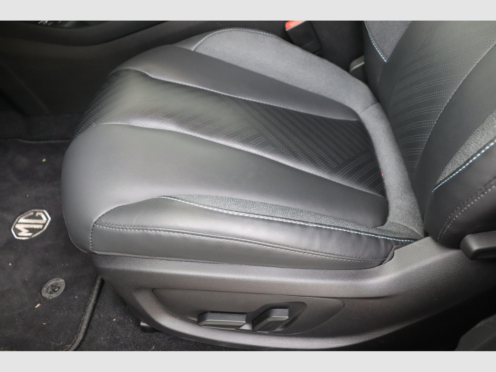 Mg MG5 Luxury (2024) - Foto 15
