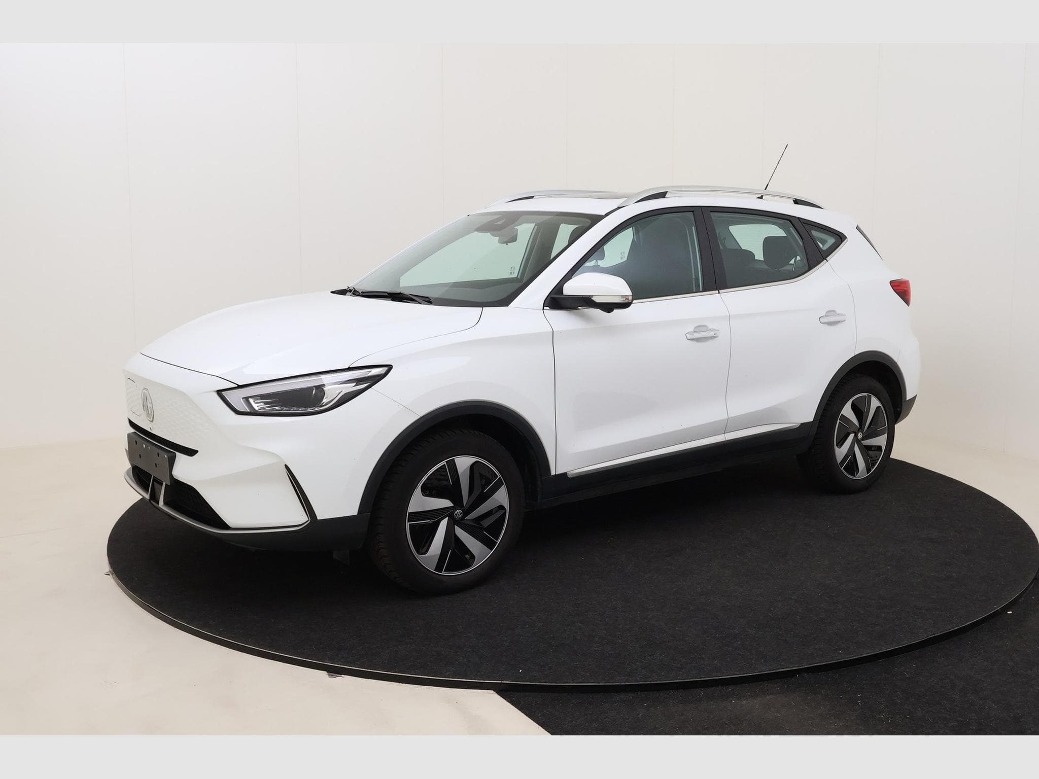 Mg ZS EV Luxury (2024) - Foto 10