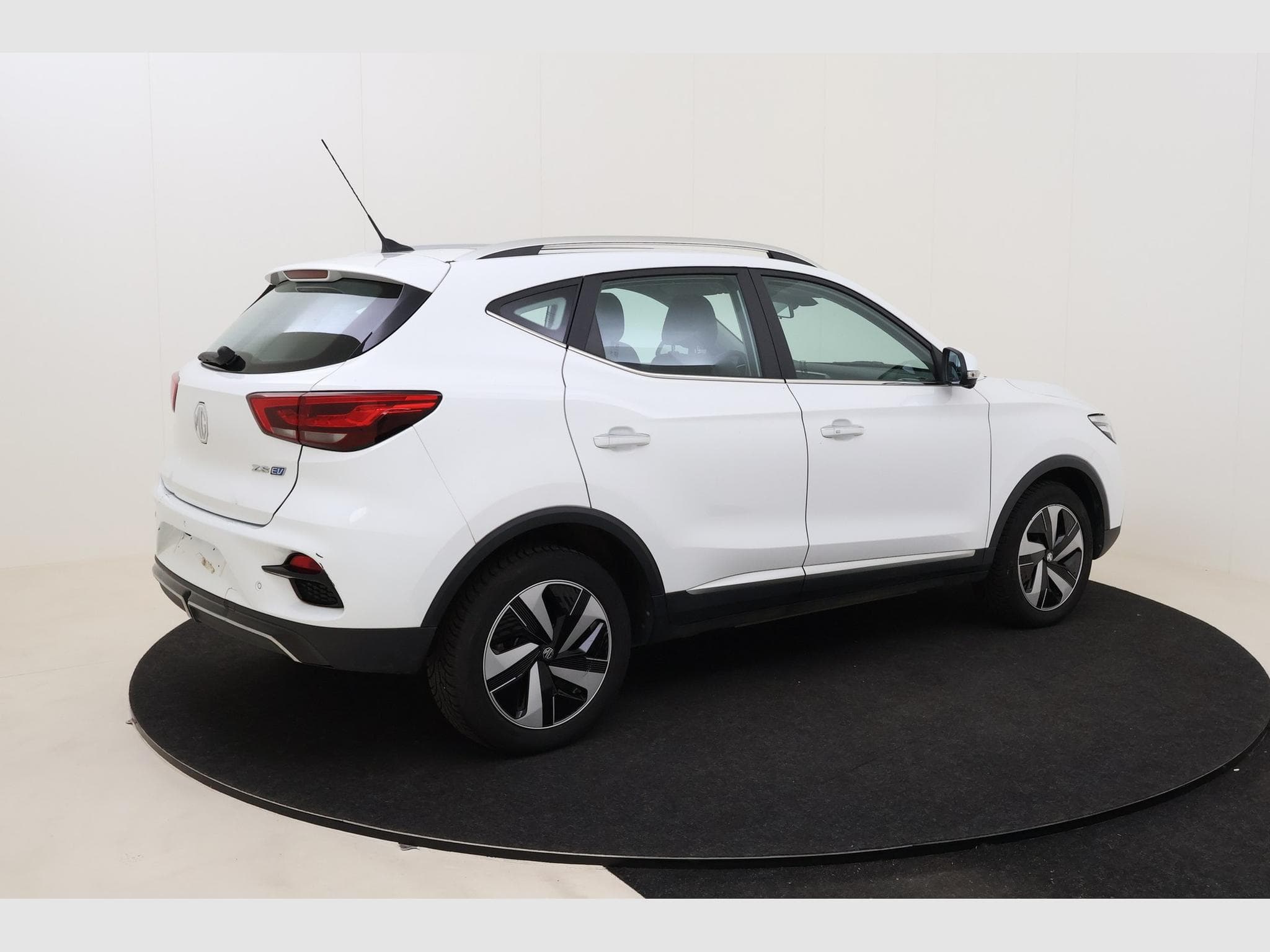 Mg ZS EV Luxury (2024) - Foto 5