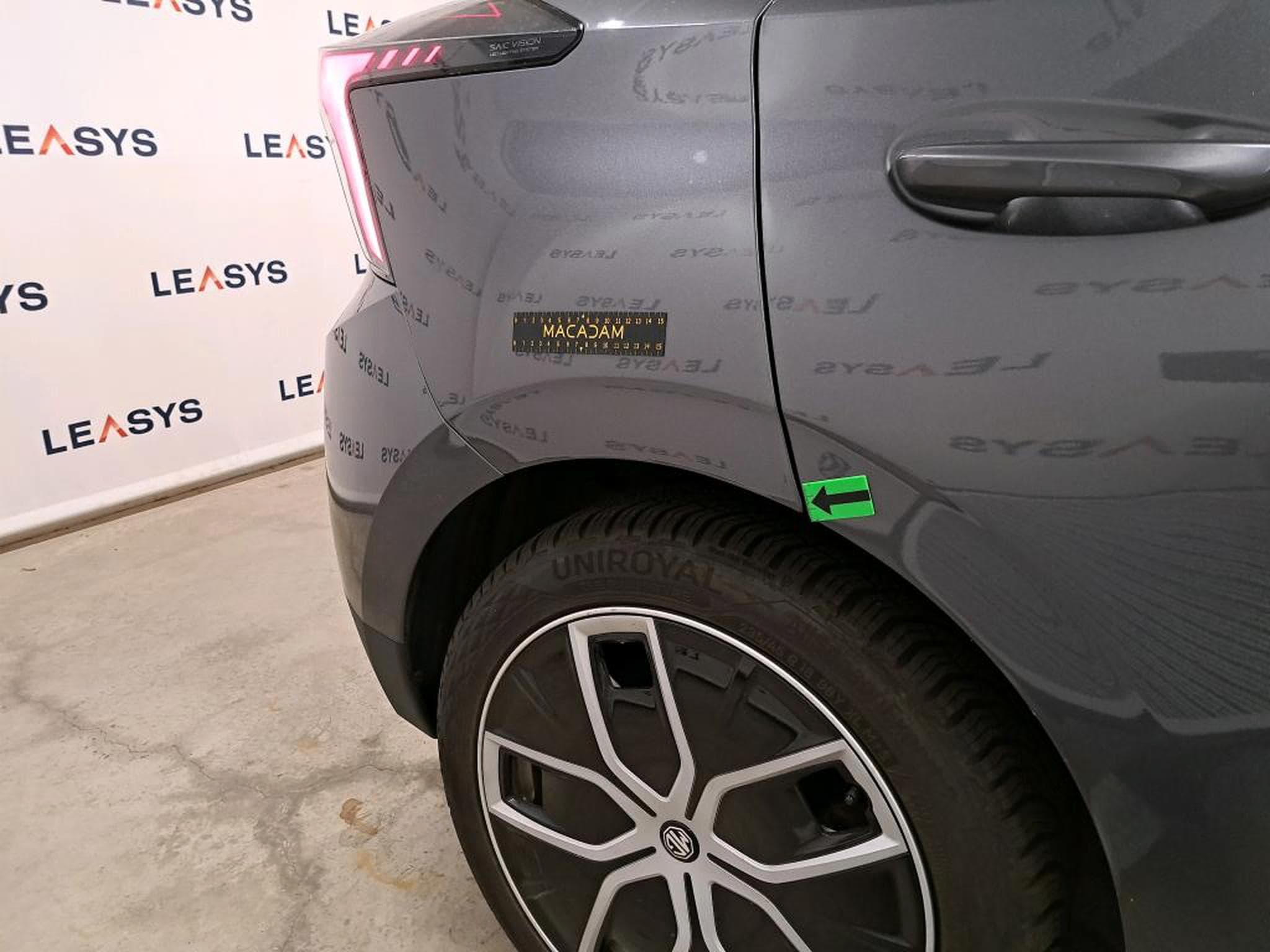Mg MG4 Luxury (2024) - Foto 8