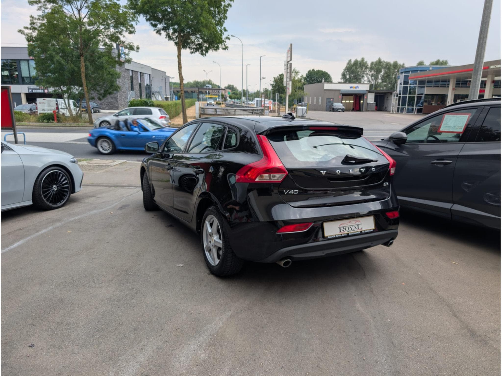Volvo V40 D3 150 CH BOITE AUTOMATIQUE (2018) - Photo 2