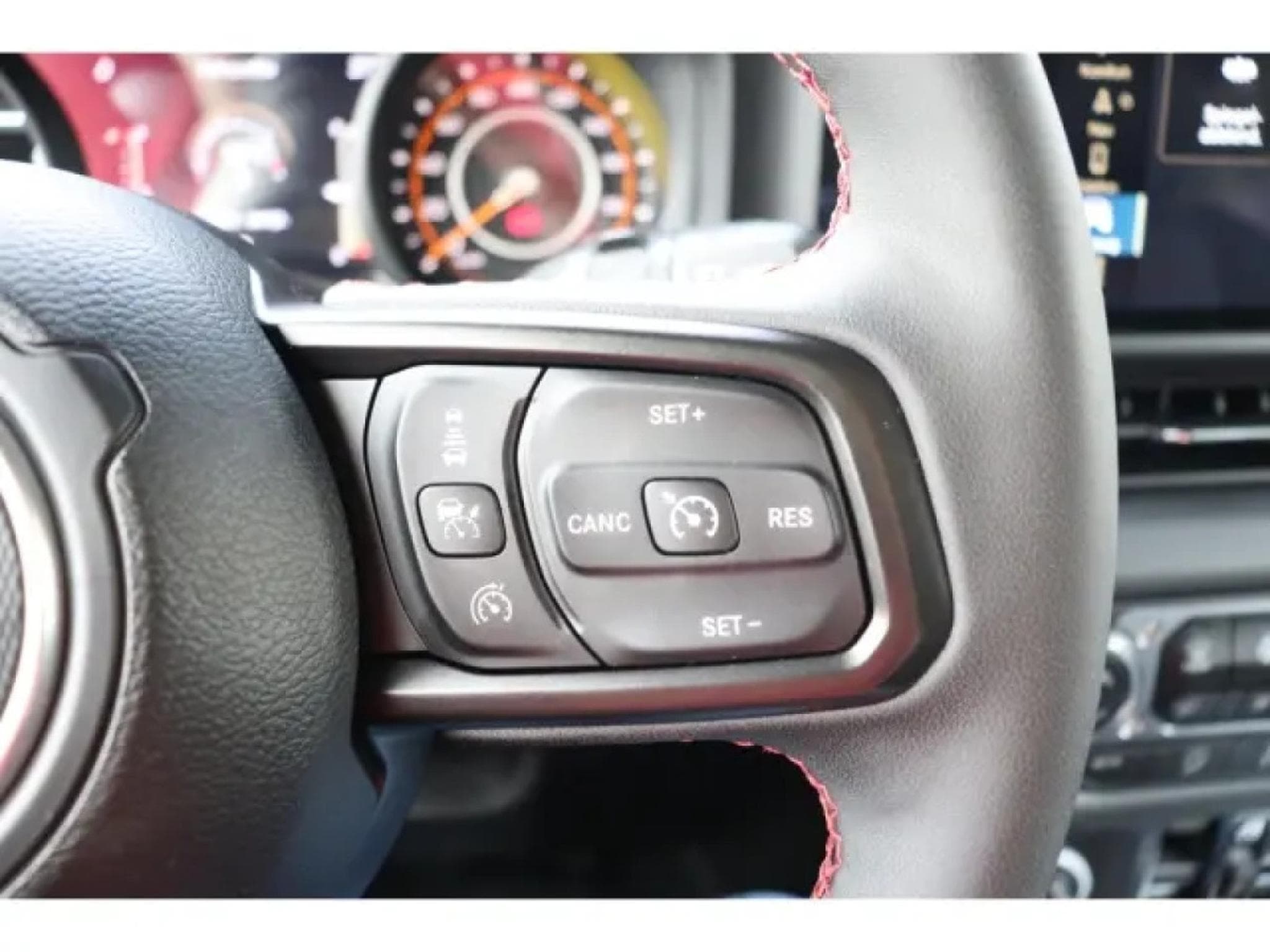 Jeep Wrangler RUBICON 2.0l T-GDI (2025) - Photo 14
