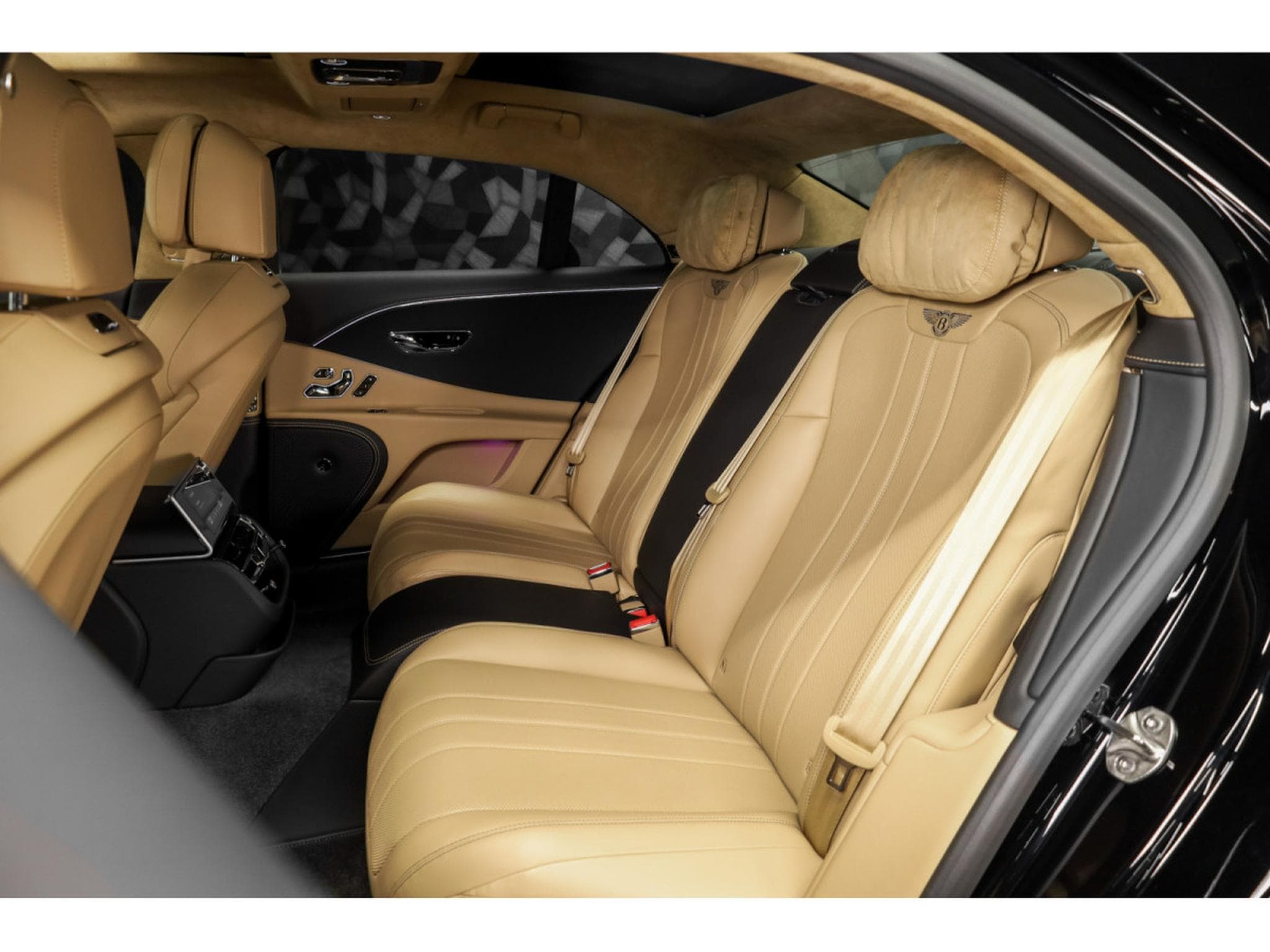 Bentley Flying Spur V8 (2021) - Foto 18