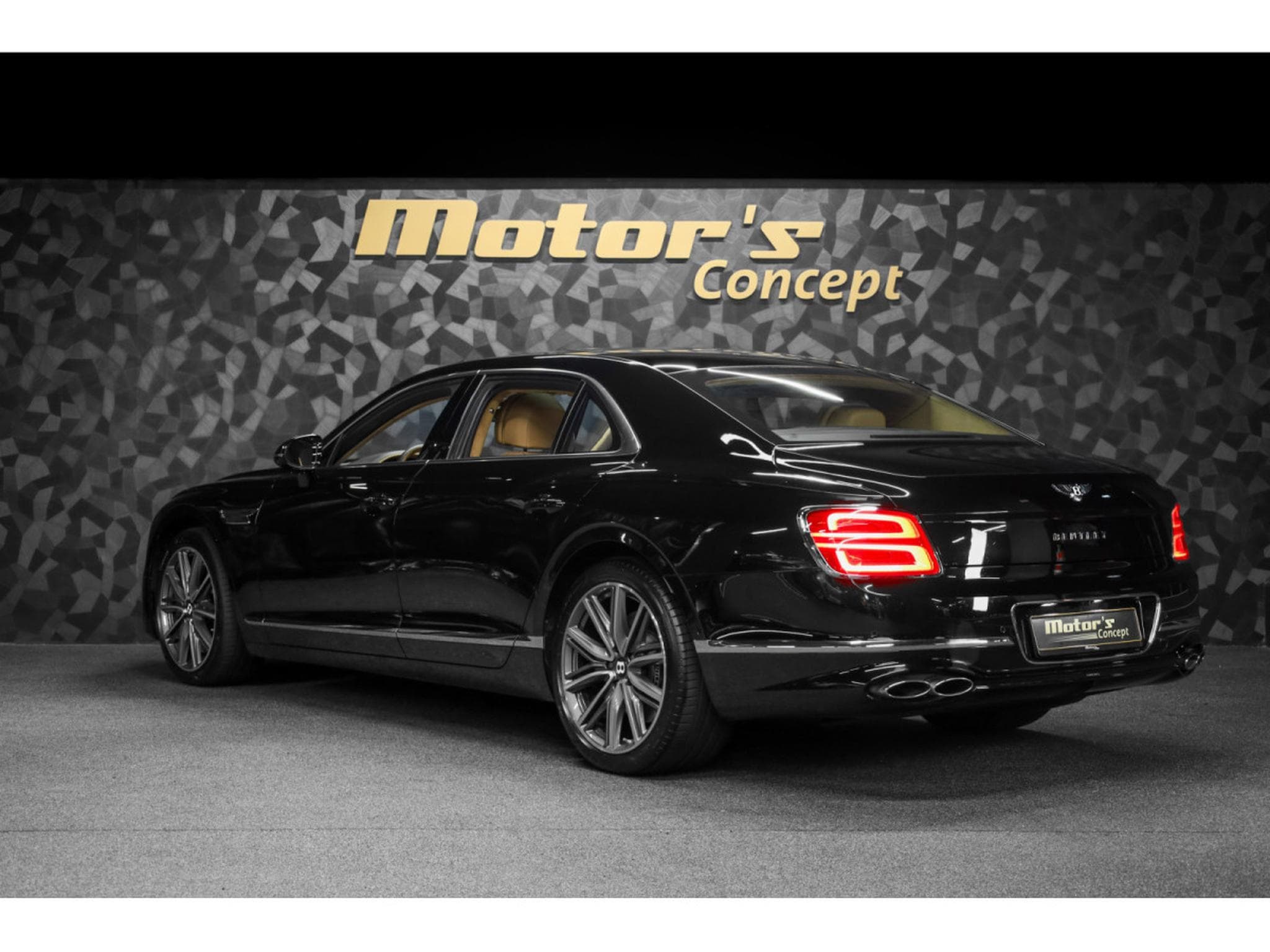 Bentley Flying Spur V8 (2021) - Foto 7