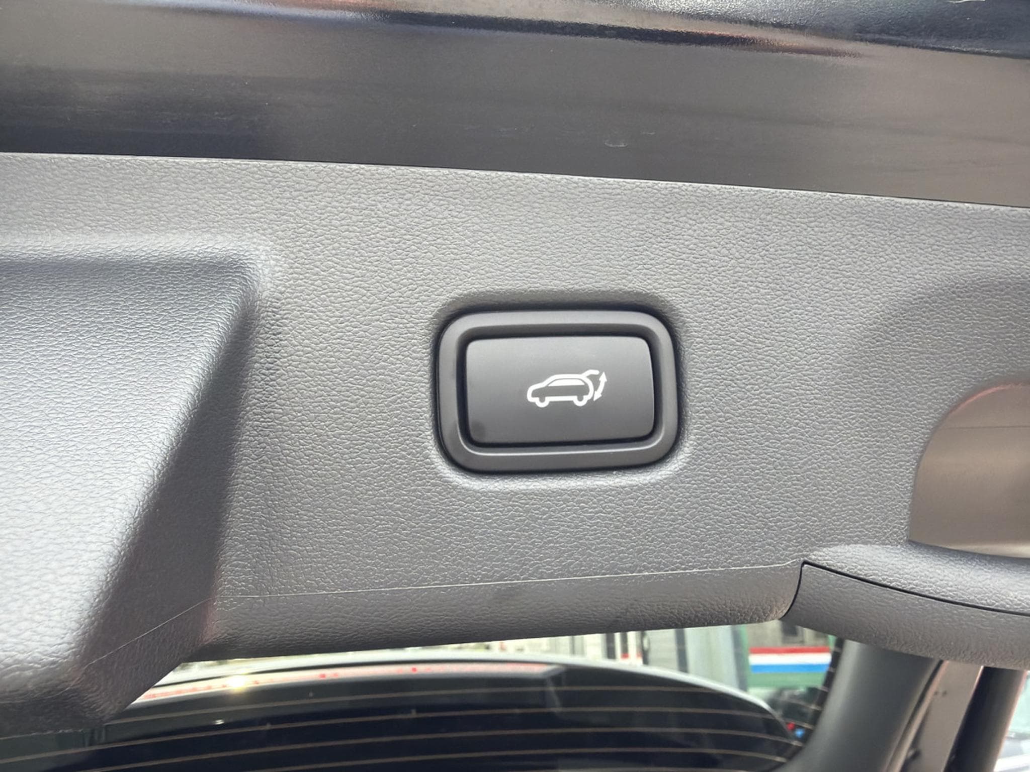 Hyundai Tucson 1.6 T-GDI HEV 6AT Shine Shadow N-LINE 239CV (2026) - Foto 25