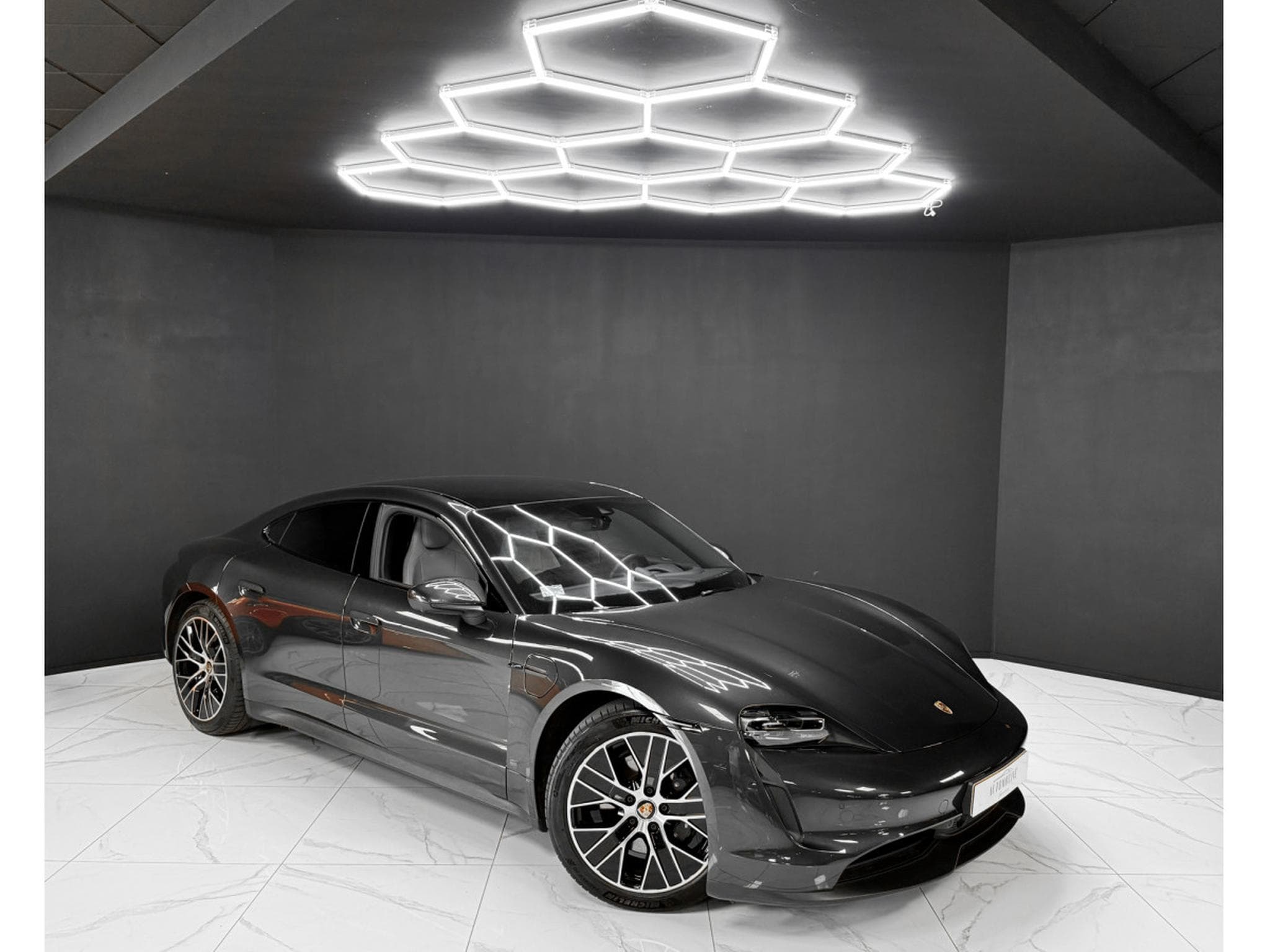 Porsche Taycan Performance Batterie / Sport Chrono / Pano / Dual Screen (2023) - Photo 7