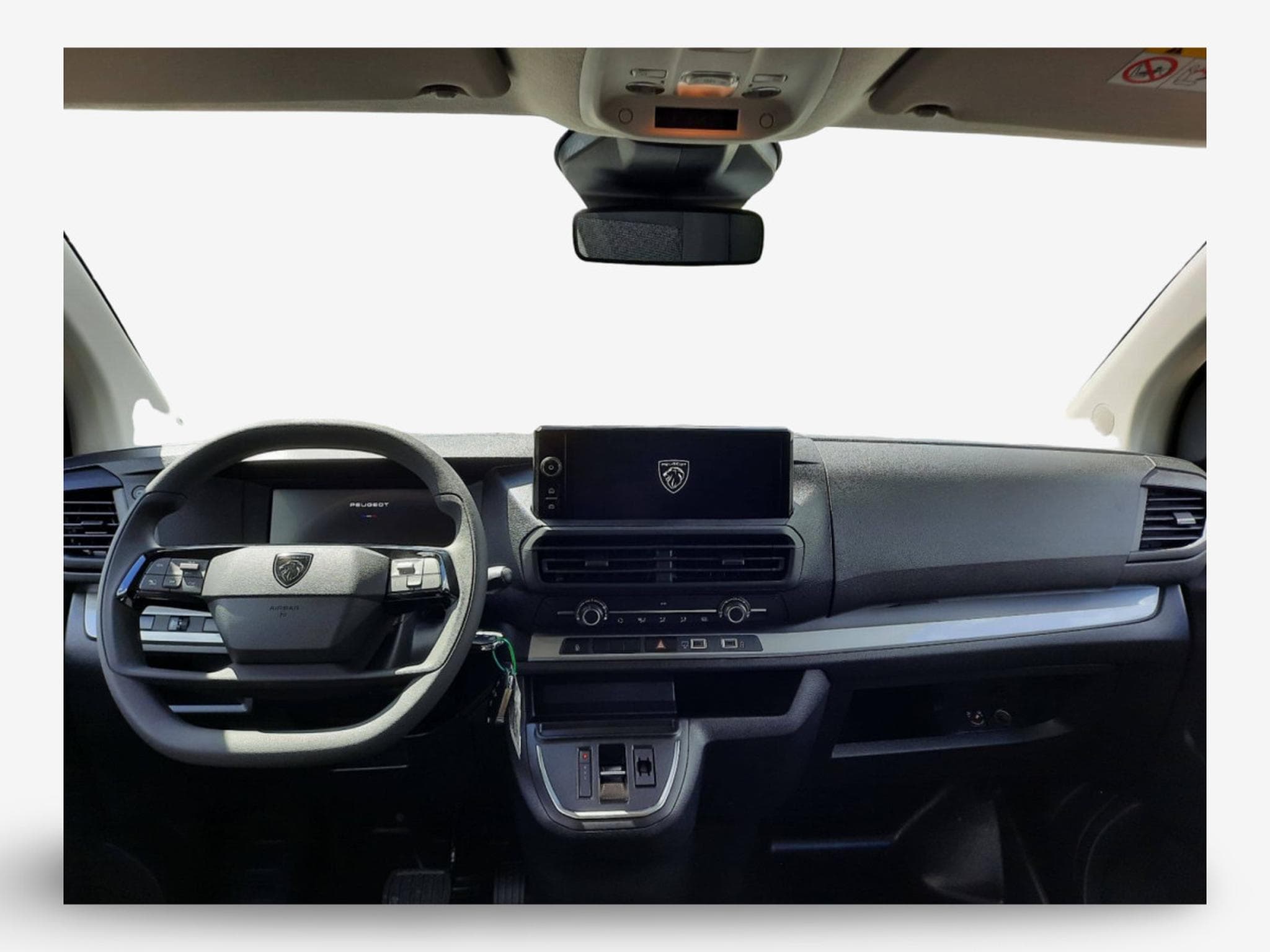 Peugeot Traveller 2.0 BlueHDI 180 AT8 Confort (2026) - Photo 12