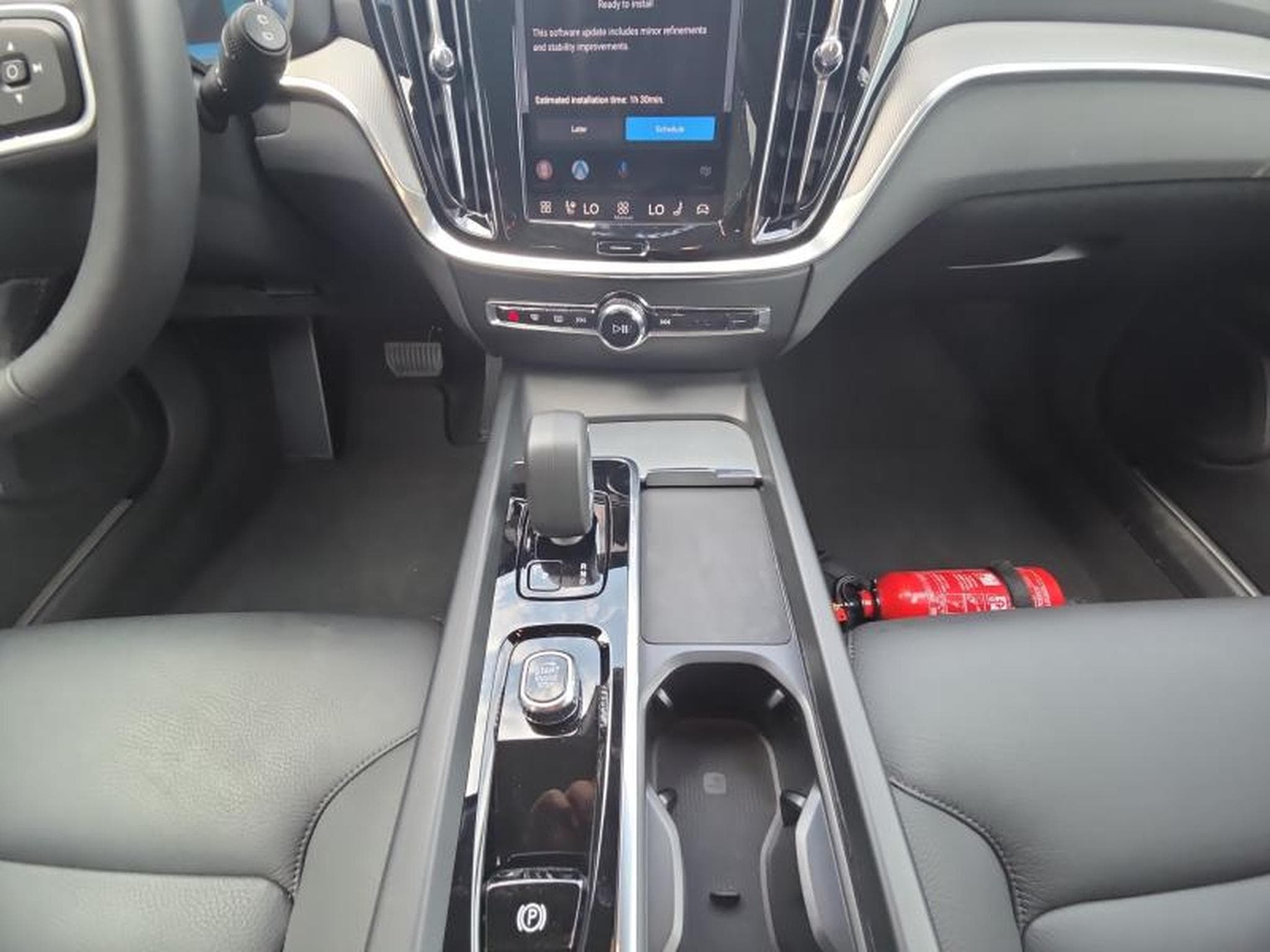 Volvo V60 B4 Core / Essence (2025) - Foto 11