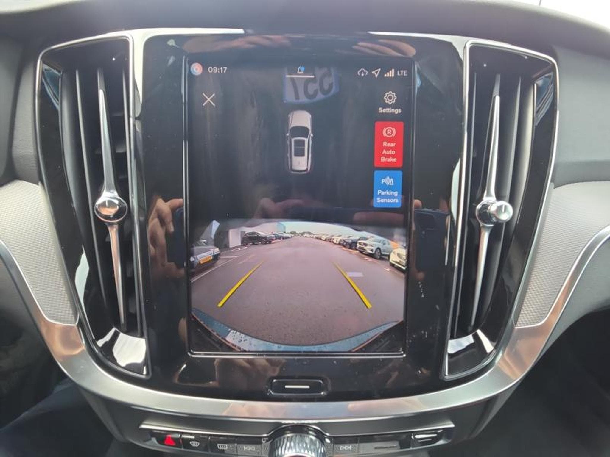 Volvo V60 B4 Core / Essence (2025) - Foto 17