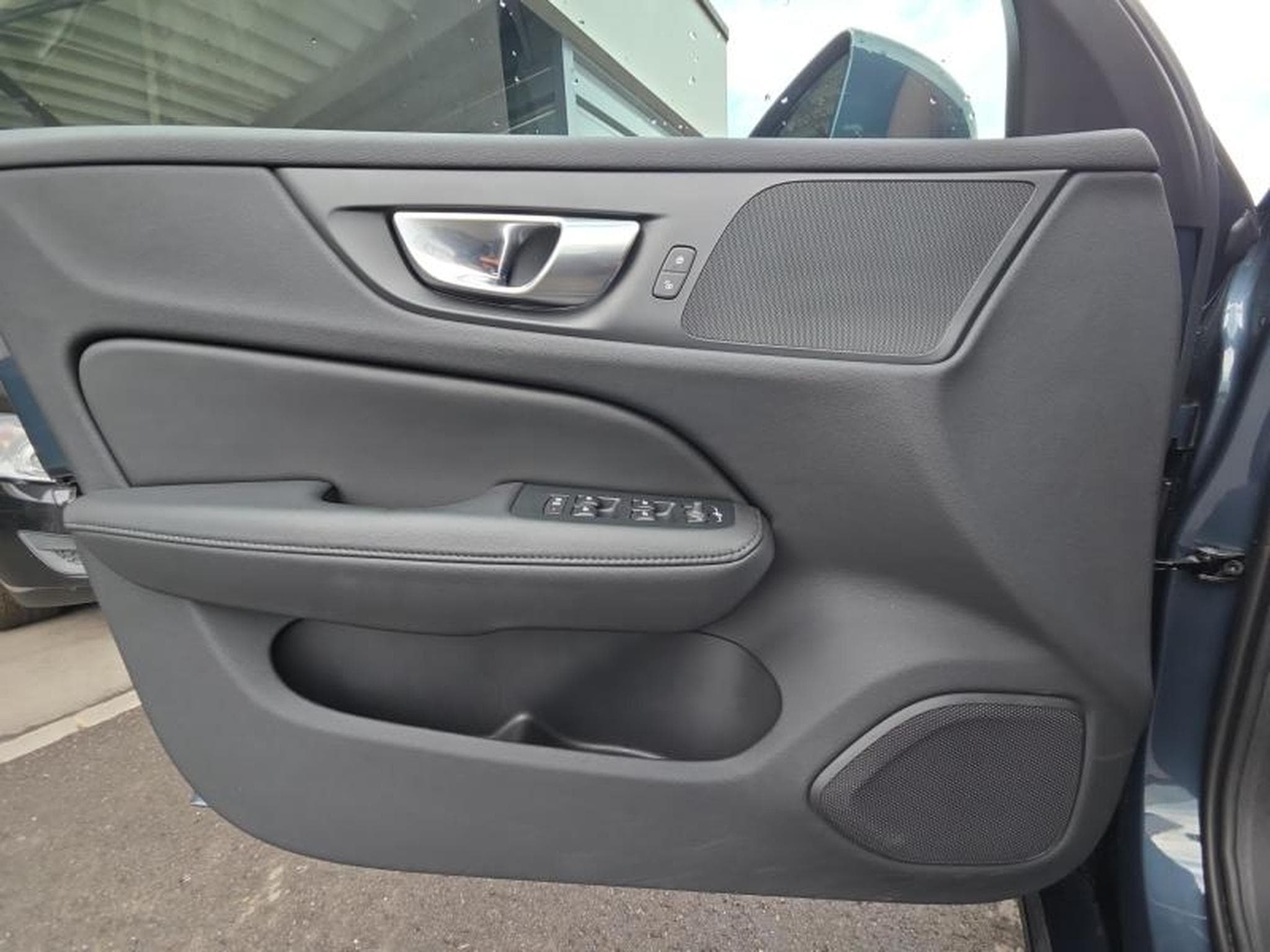 Volvo V60 B4 Core / Essence (2025) - Foto 20