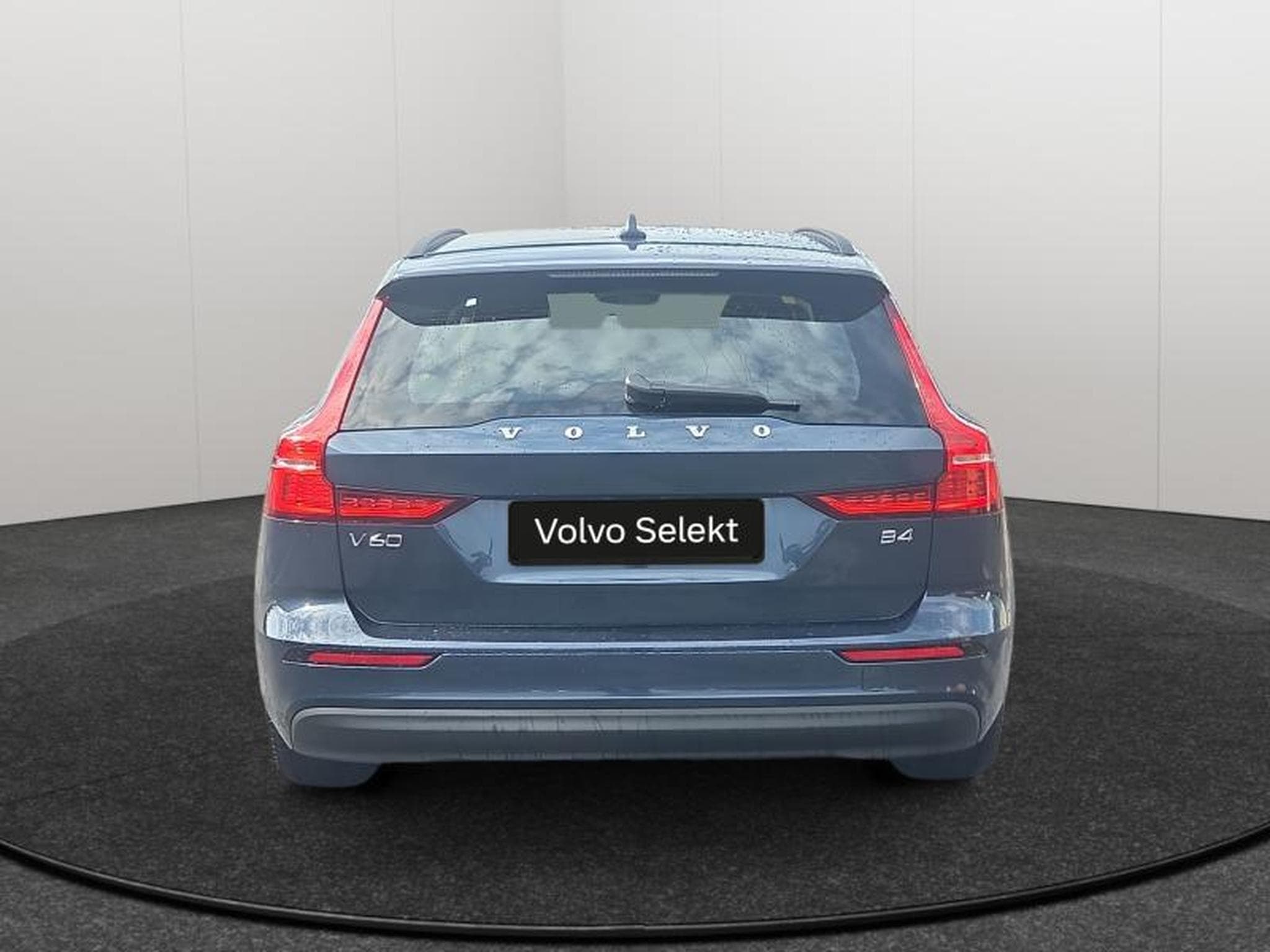 Volvo V60 B4 Core / Essence (2025) - Foto 6