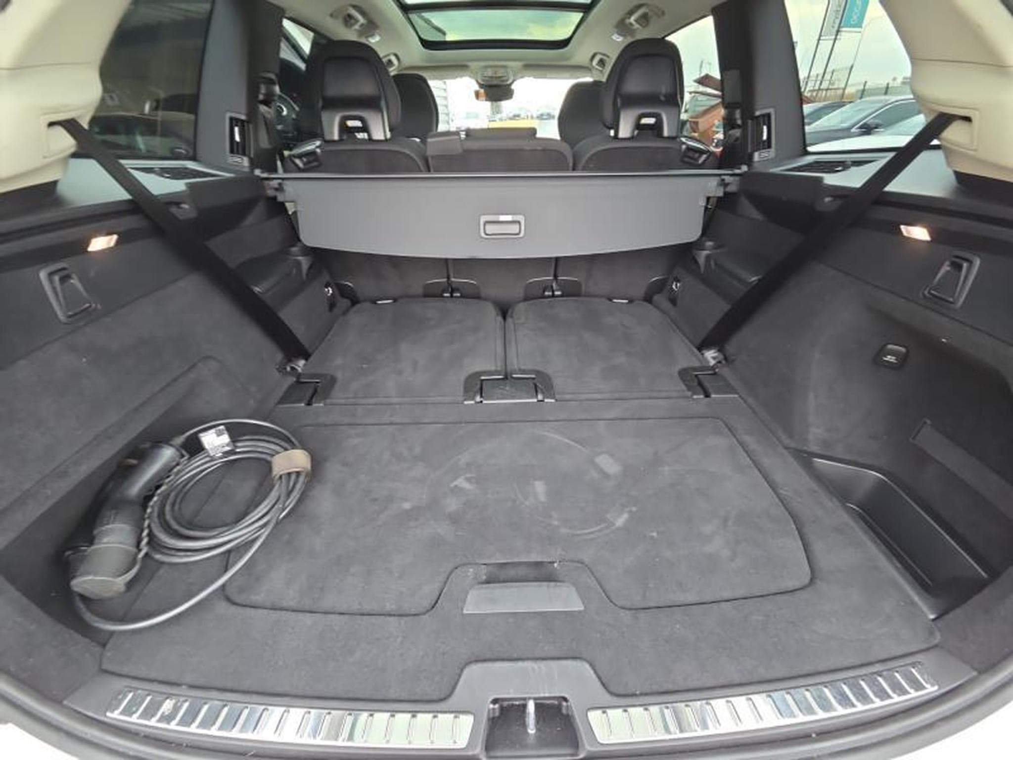 Volvo XC90 T8 Plus Dark Auto 2026 / Essence (2025) - Foto 19