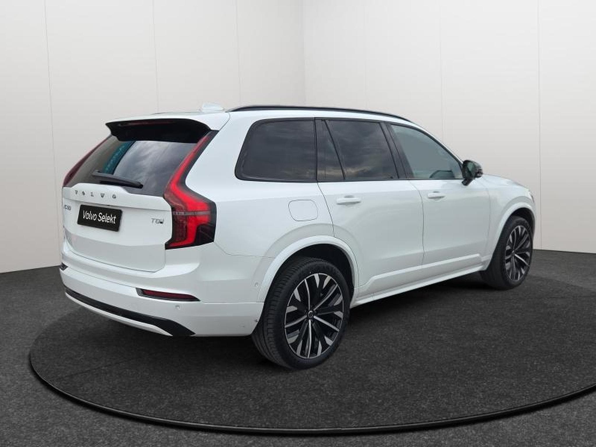 Volvo XC90 T8 Plus Dark Auto 2026 / Essence (2025) - Foto 2