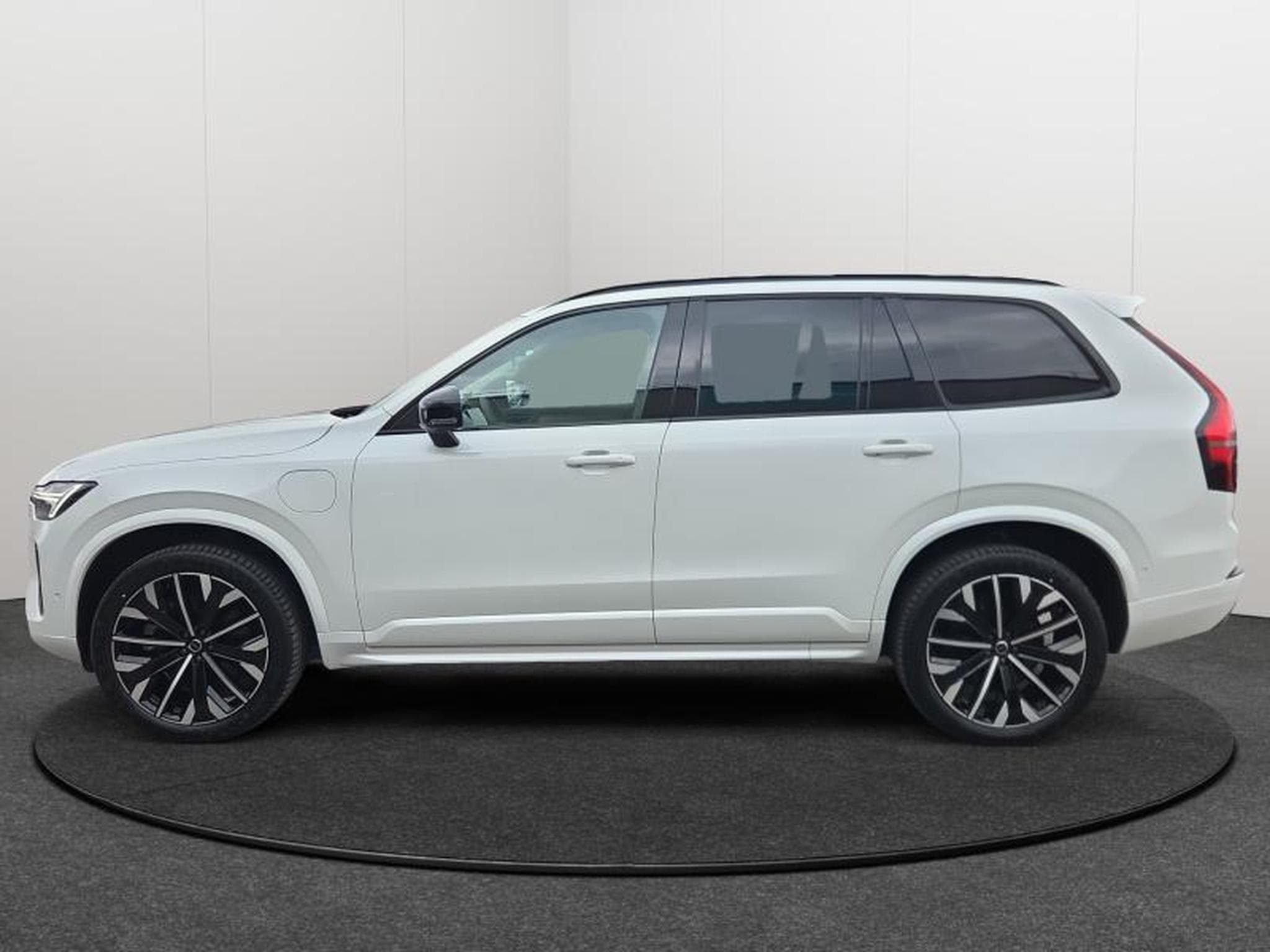 Volvo XC90 T8 Plus Dark Auto 2026 / Essence (2025) - Foto 4