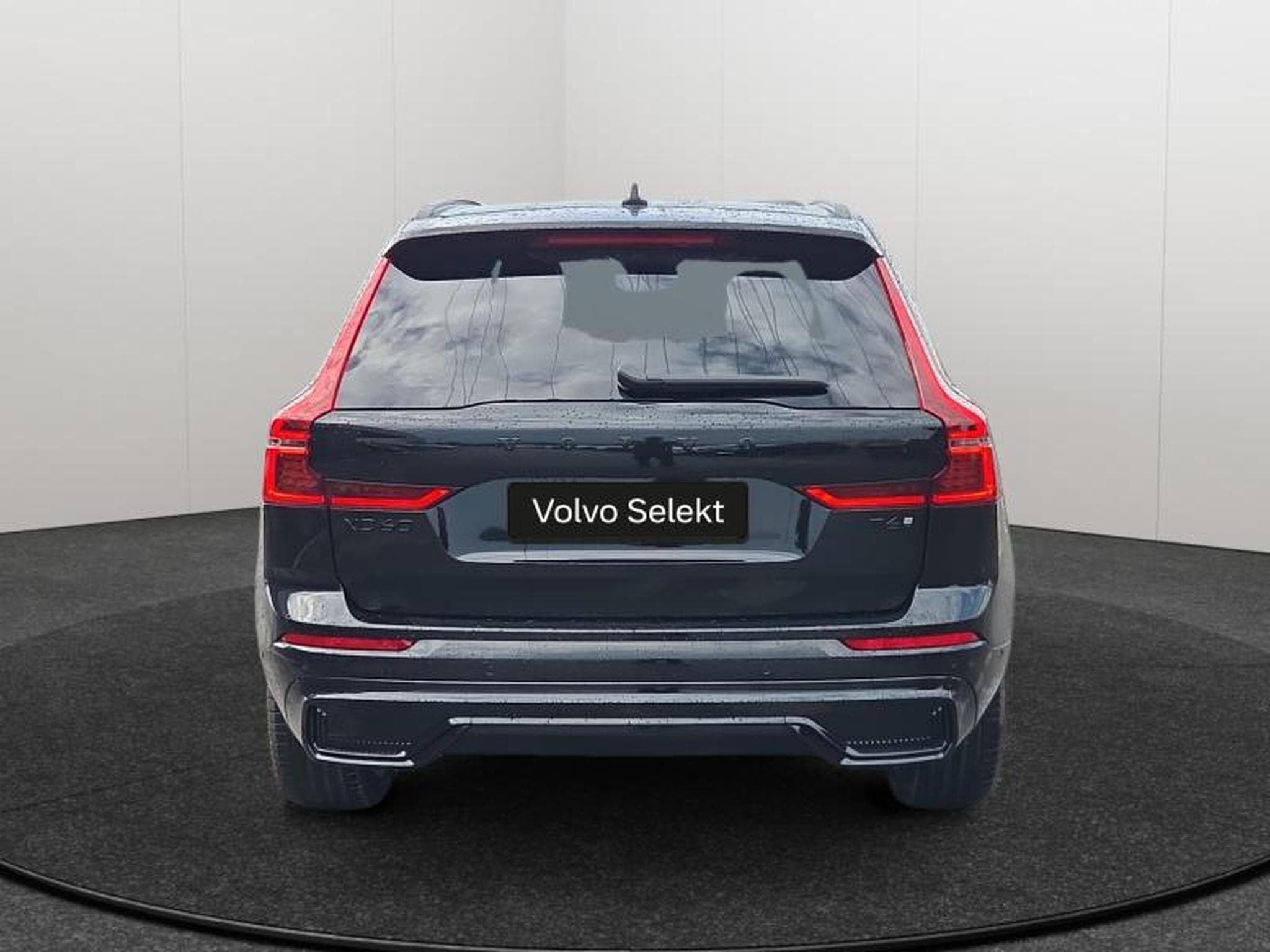 Volvo XC60 T6 AWD Black Edition Plus 2026 / Hybride (2025) - Foto 4