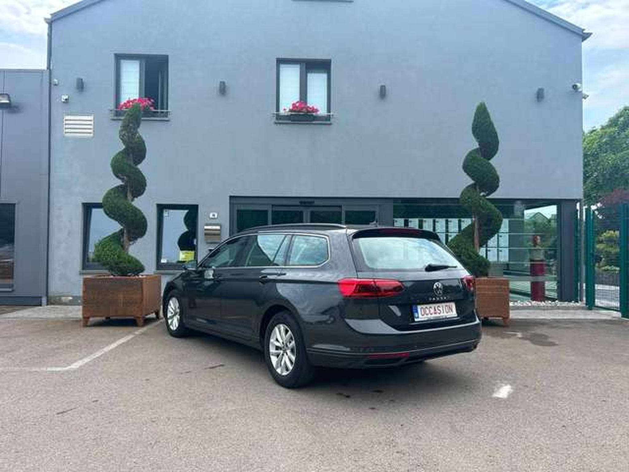 VW Passat Passat SW 2.0 TDi Style Business DSG (2020) - Foto 4