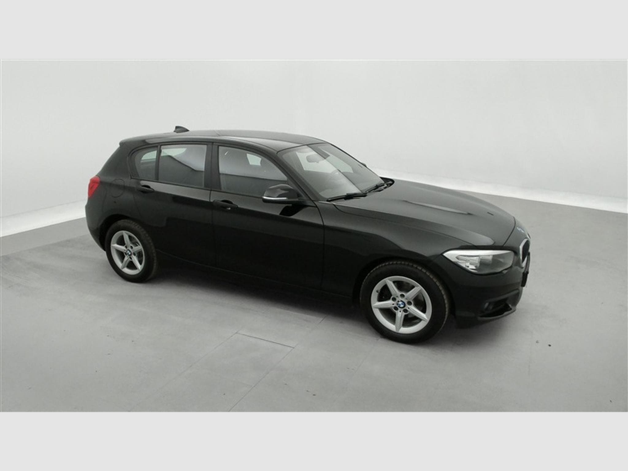 BMW 116 i (2015) - Photo 22