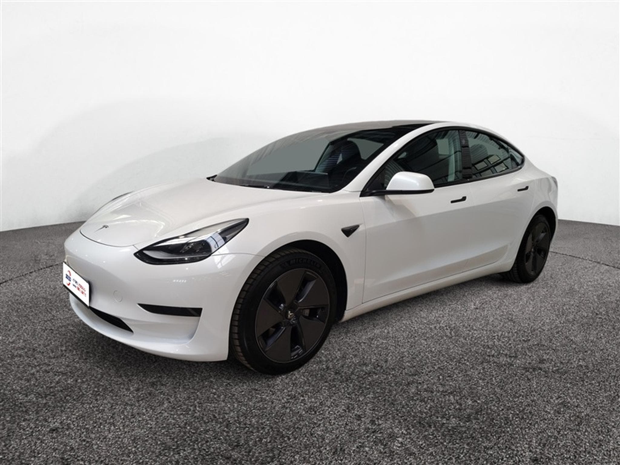 Tesla Model 3 Standard Plus NAVI / FULL LED / CUIR / PANO (2023) - Foto 1