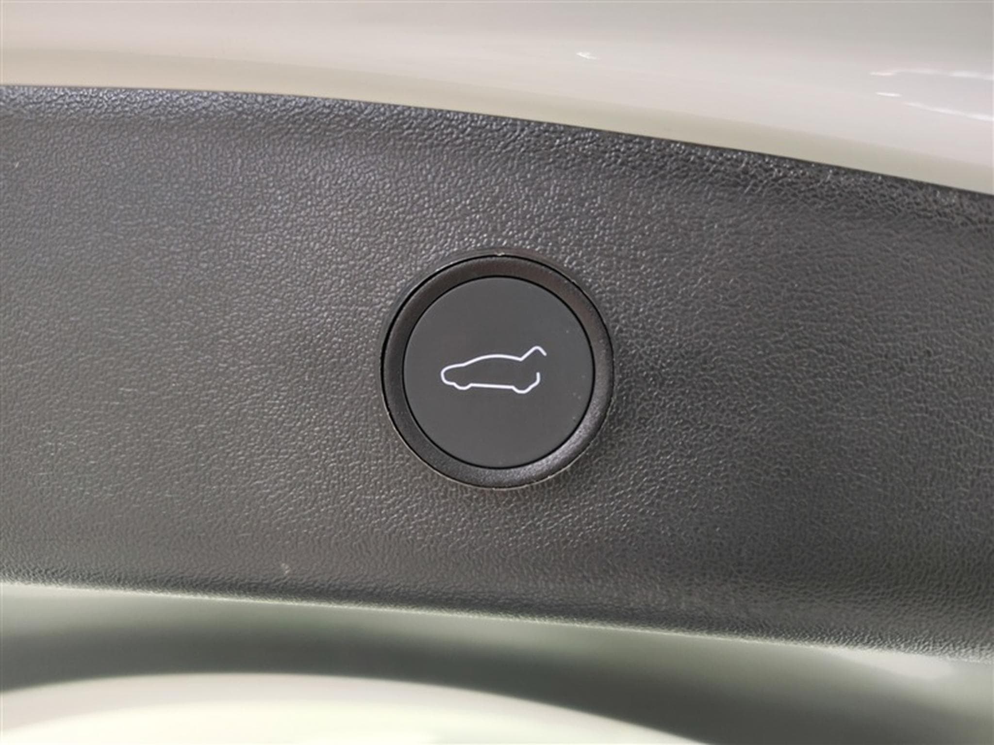 Tesla Model 3 Standard Plus NAVI / FULL LED / CUIR / PANO (2023) - Foto 21