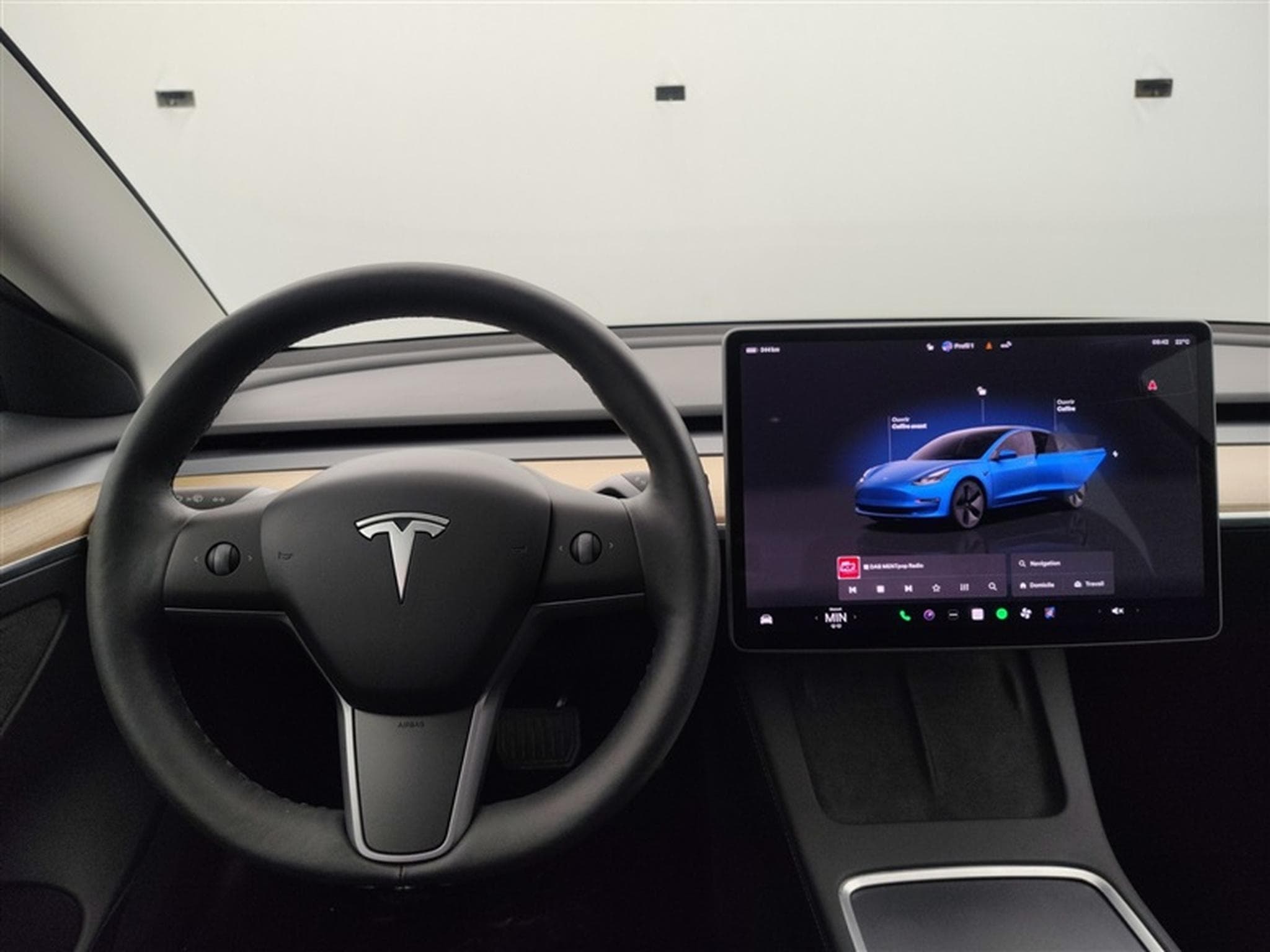 Tesla Model 3 Standard Plus NAVI / FULL LED / CUIR / PANO (2023) - Foto 9