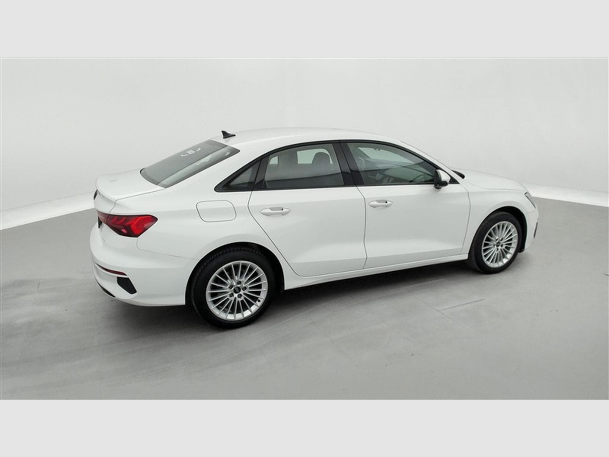 Audi A3 A3 30 TFSI Advanced S tronic Cuir /  Navi / Led / PDC av+ar (2024) - Photo 25