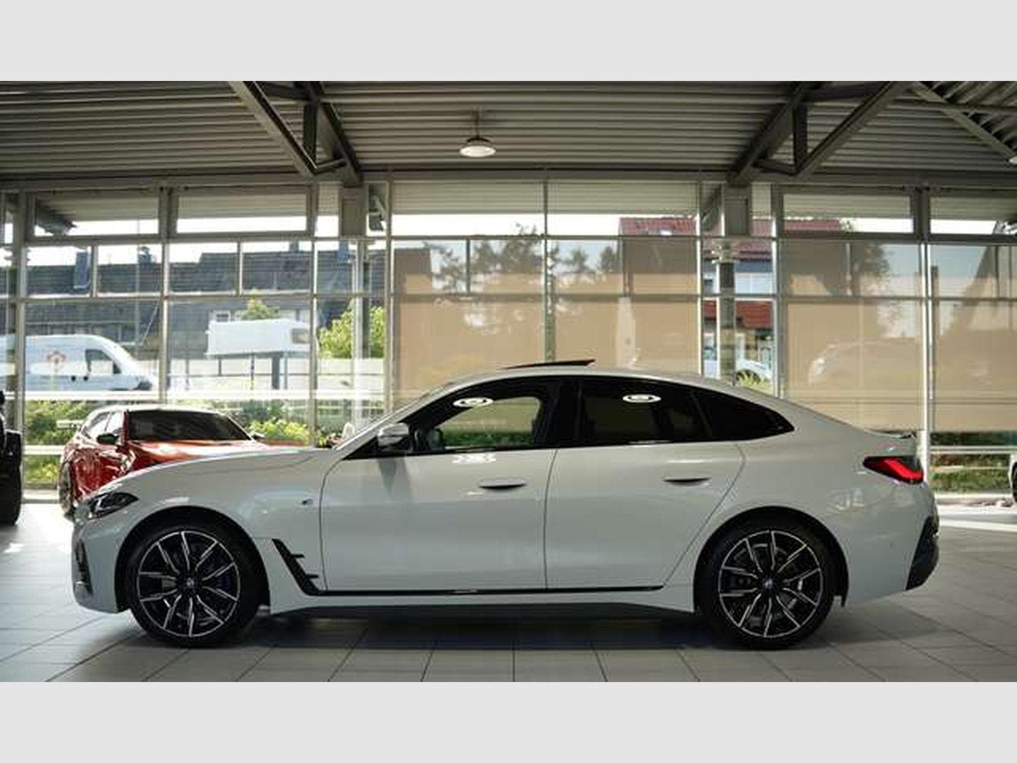 BMW 420 i M Sport 1H *19 *HUD*GSD*LiveCo (2024) - Photo 11