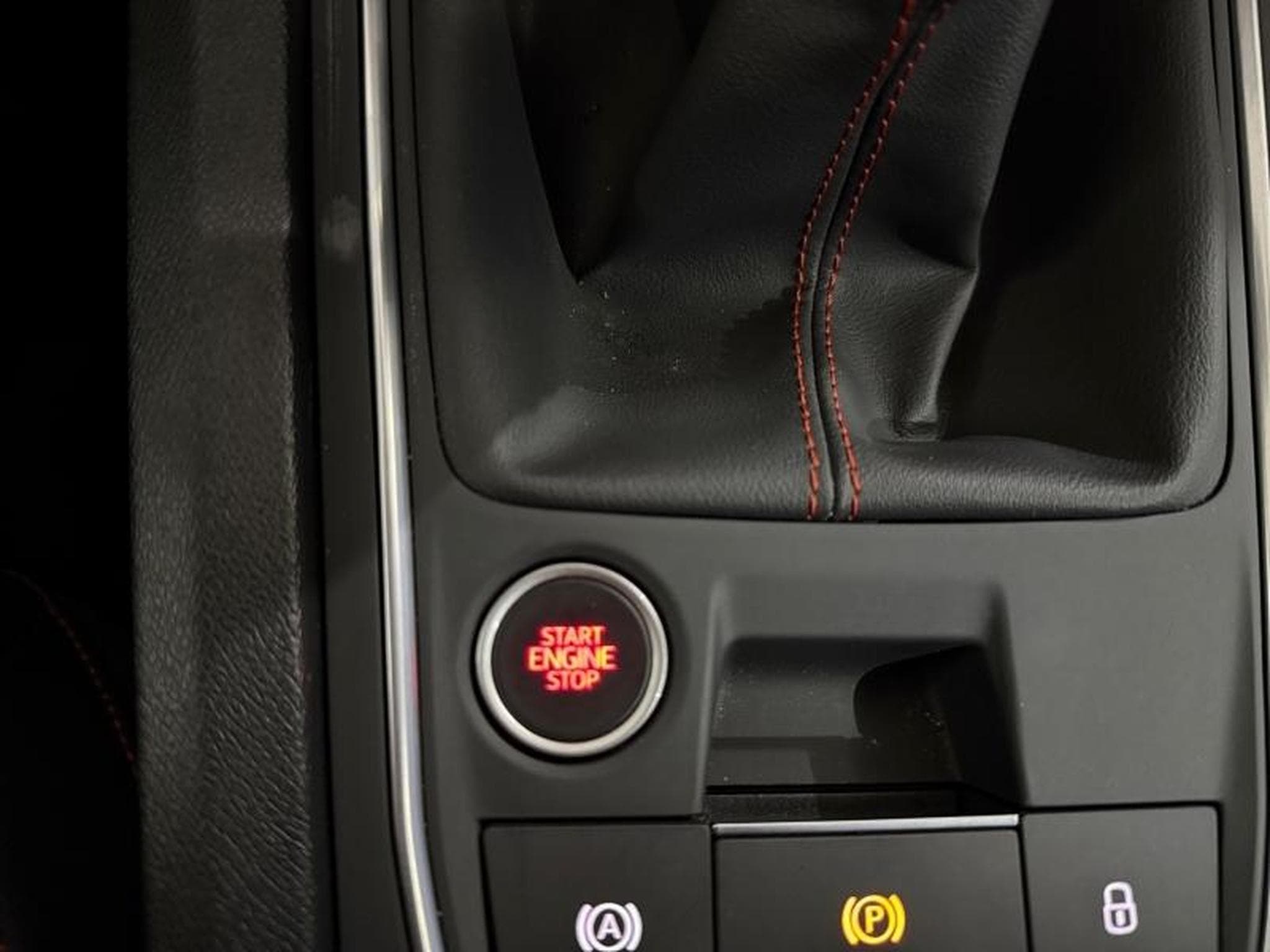 Seat Leon ST -18% 1,5 eTSI 150CV FR Spéciale Edition Tourer (2025) - Photo 18