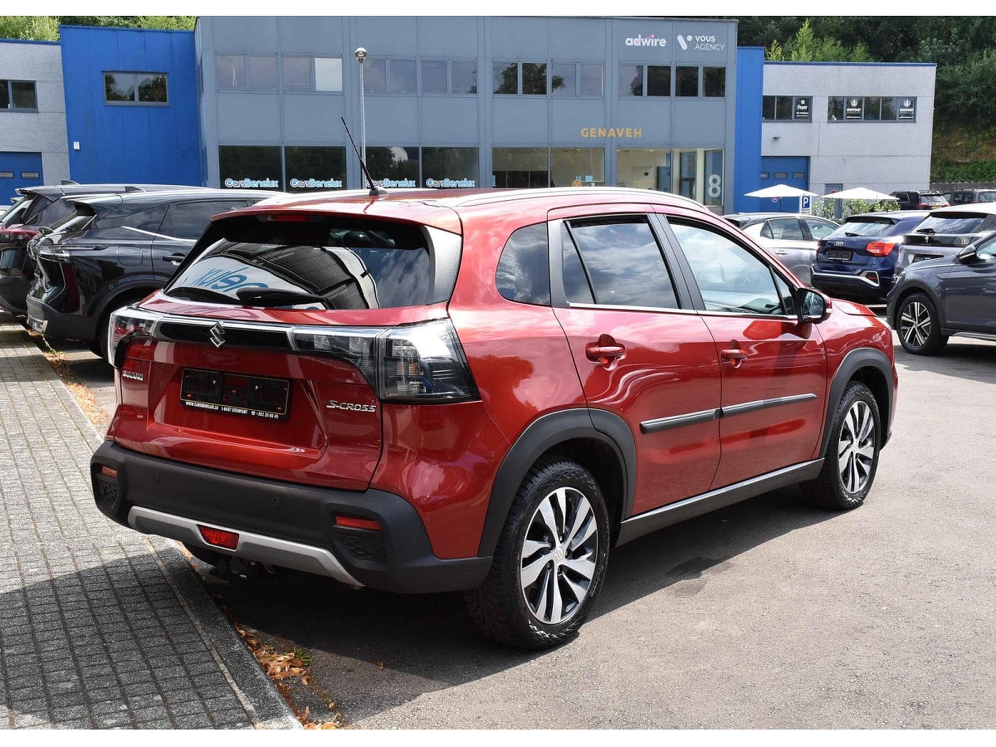 Suzuki S-Cross 1.4 Hybrid GLX Allgrip Auto. ACC LANE CAM360 ATT RMQ (2024) - Photo 4