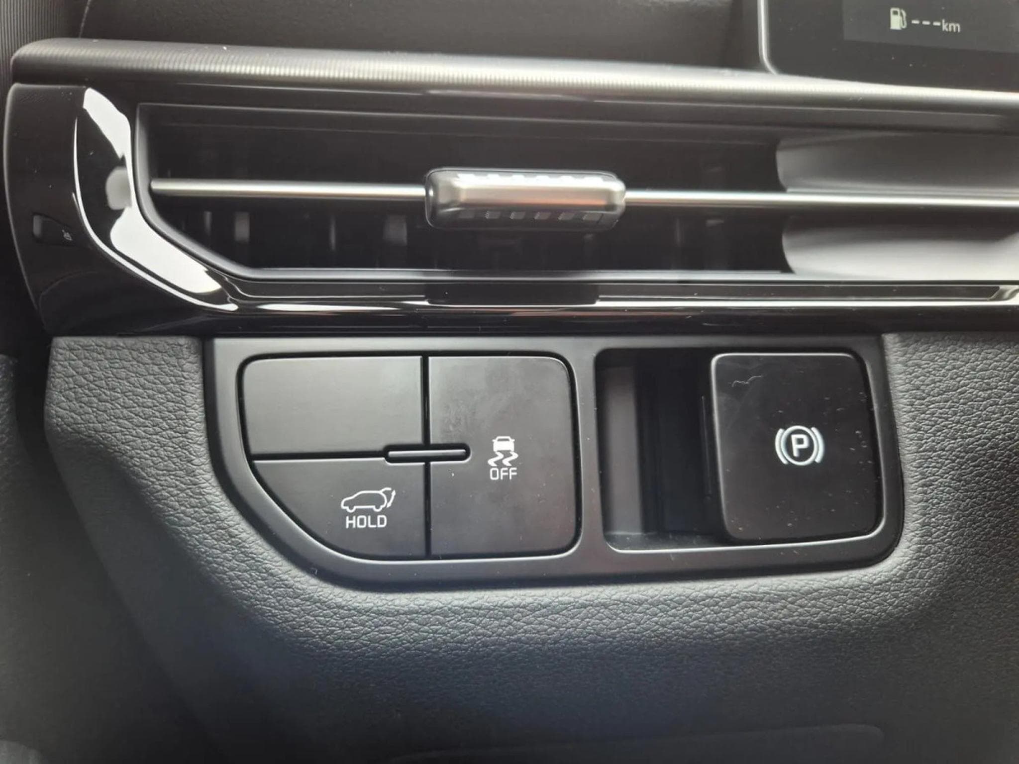 Kia Sportage 1.6 T-GDI AUTO 180 GT 4x4 (2026) - Photo 14