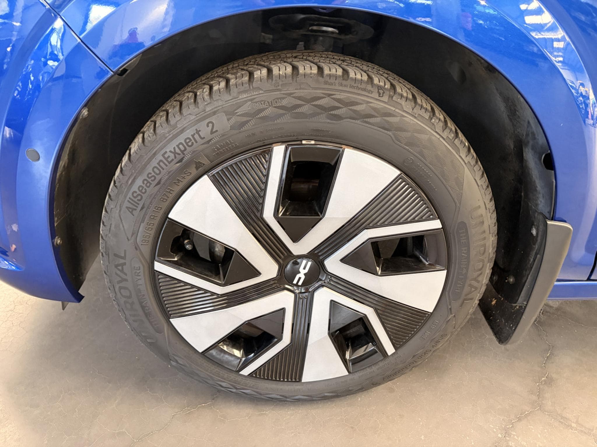 Dacia Sandero 1.0 TCe Expression CVT (2024) - Foto 9