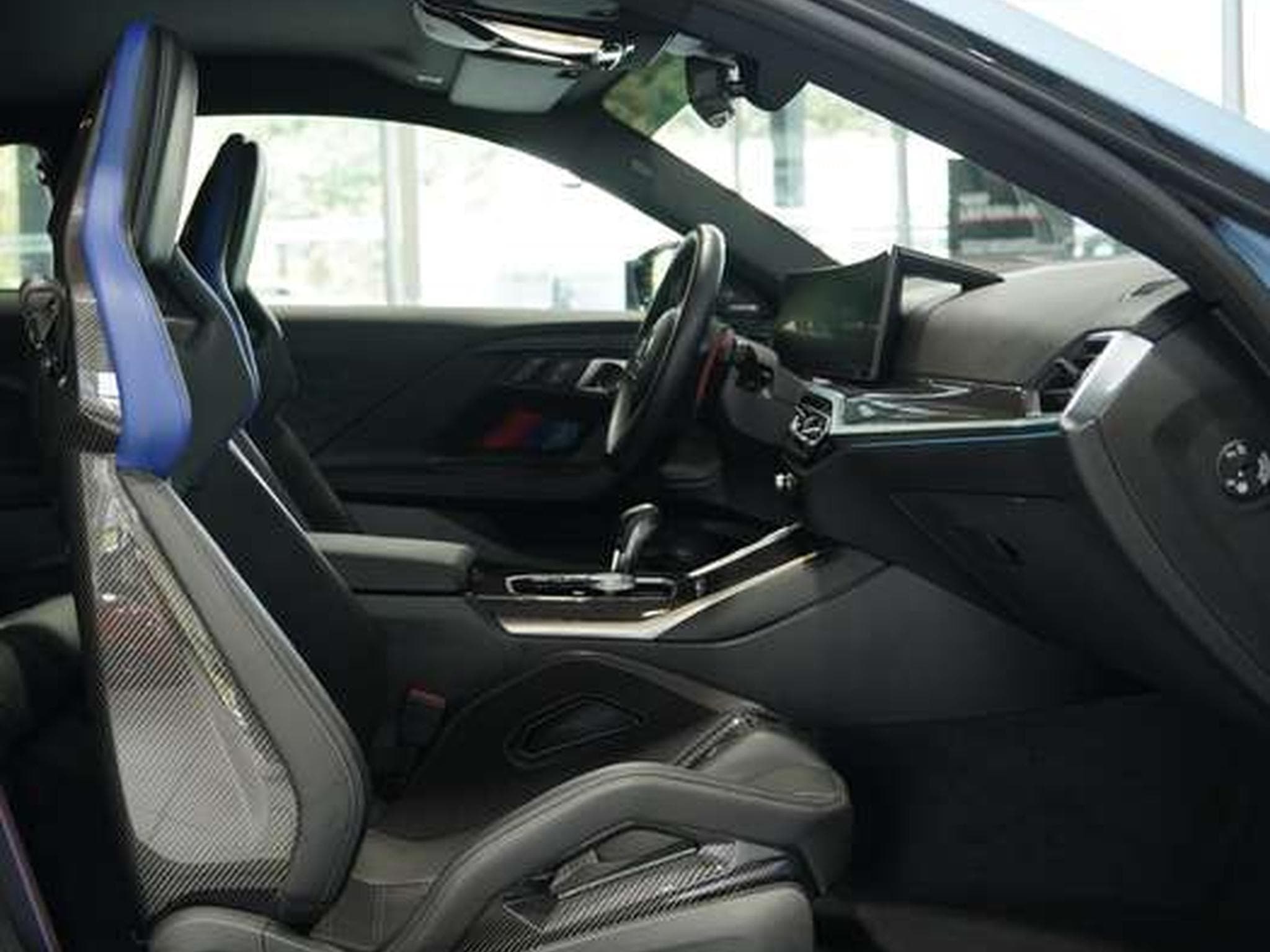 BMW M2 Coupé *1.H *20 *M Race Track *H&K *Schale (2024) - Foto 16