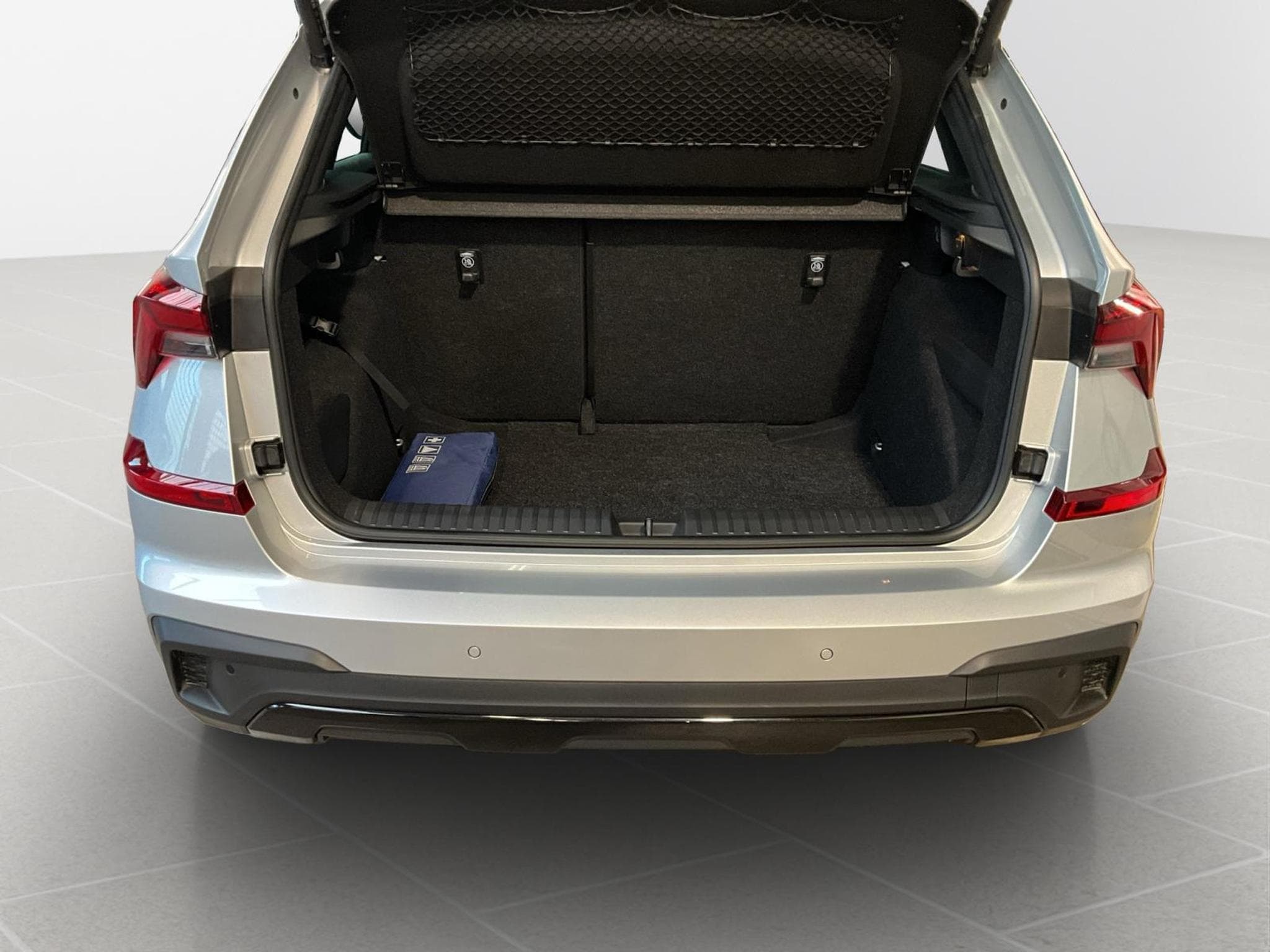 Skoda Kamiq Monte-Carlo+DSG+Park&Go+P.Ass.-Drive+ (2025) - Photo 17