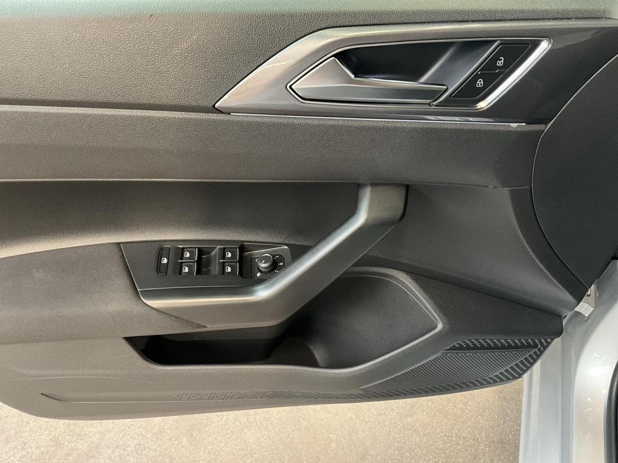 VW Polo Style+DSG+Park&Comfort+LED (2025) - Photo 9