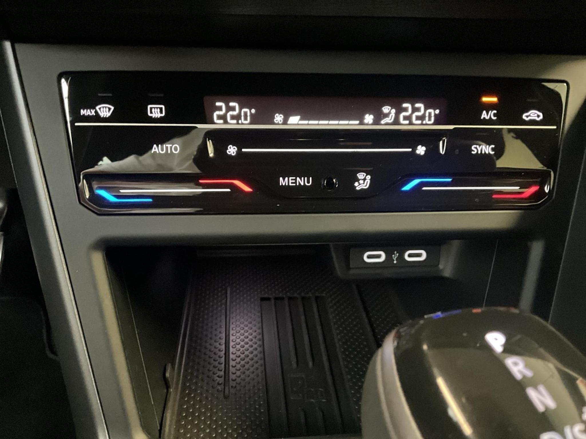 VW Polo R-Line+DSG+Park&Comfort+IQ-Drive (2025) - Photo 15
