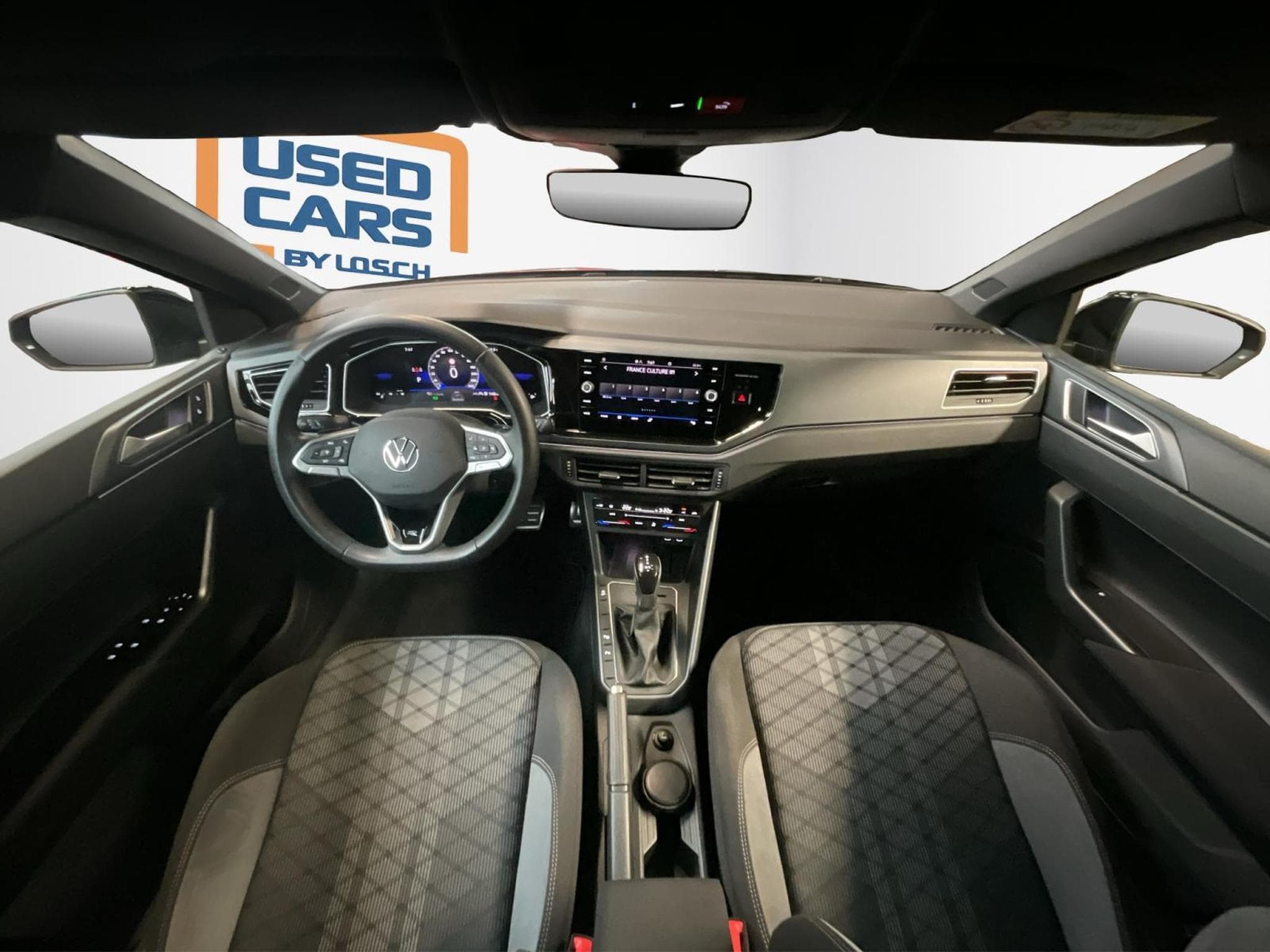 VW Polo R-Line+DSG+Park&Comfort+IQ-Drive (2025) - Photo 2