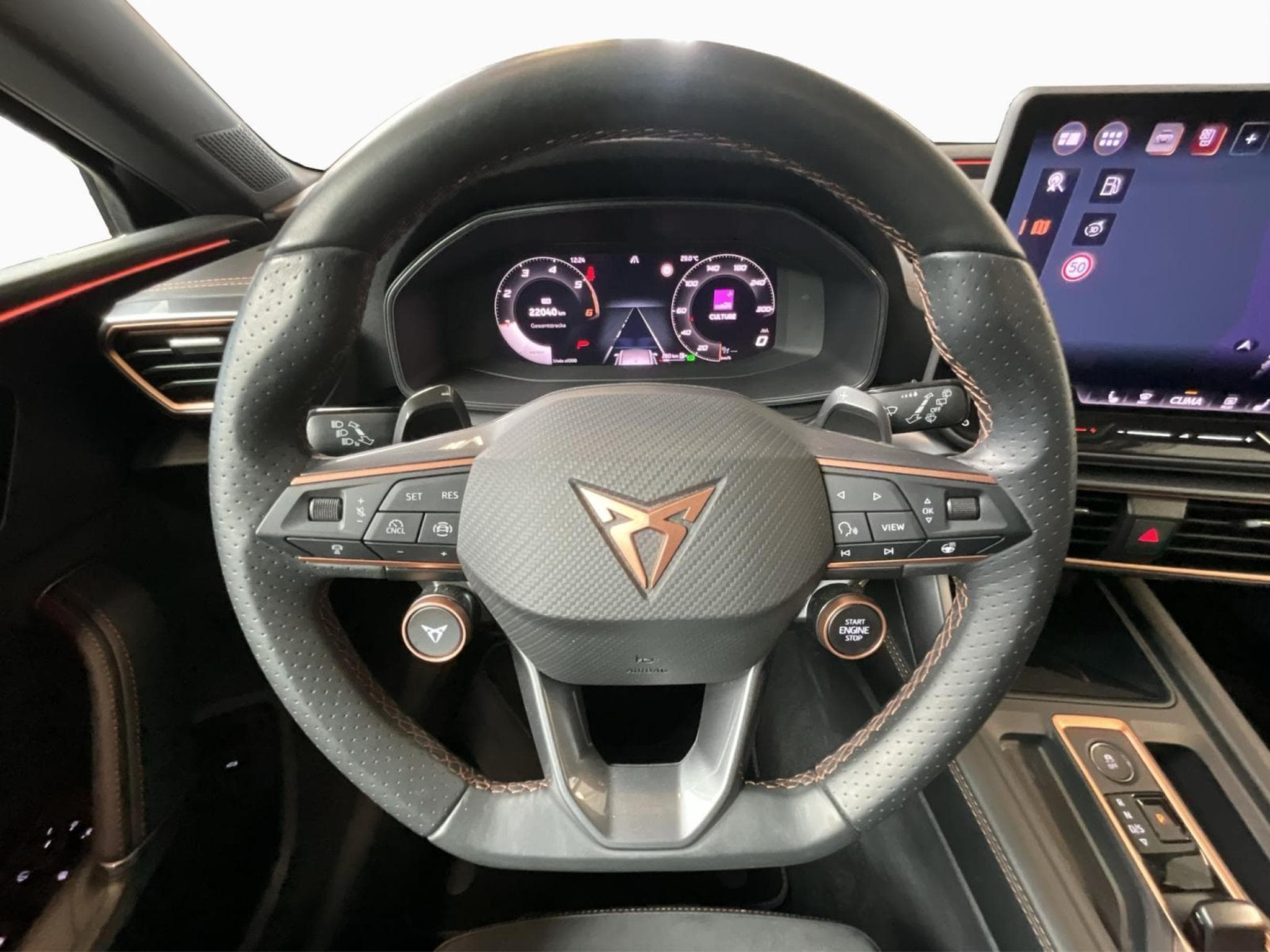 Cupra Leon ST+DSG+Pure-Perfomance+Sound-Immersive+Dynamic+AHK (2025) - Photo 10