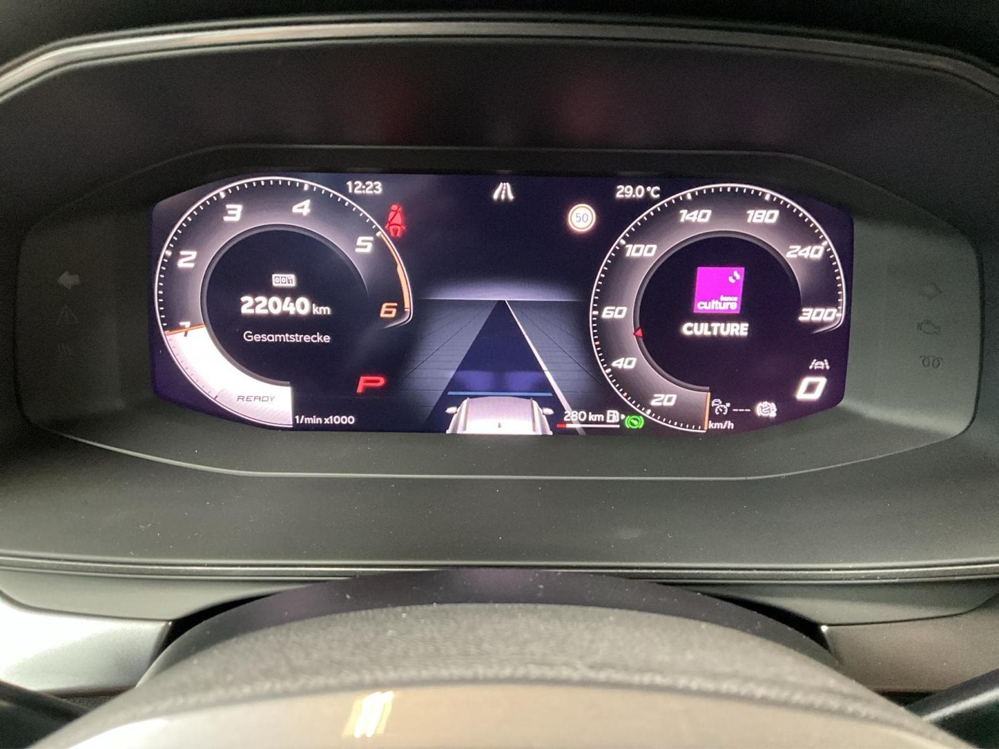 Cupra Leon ST+DSG+Pure-Perfomance+Sound-Immersive+Dynamic+AHK (2025) - Photo 11