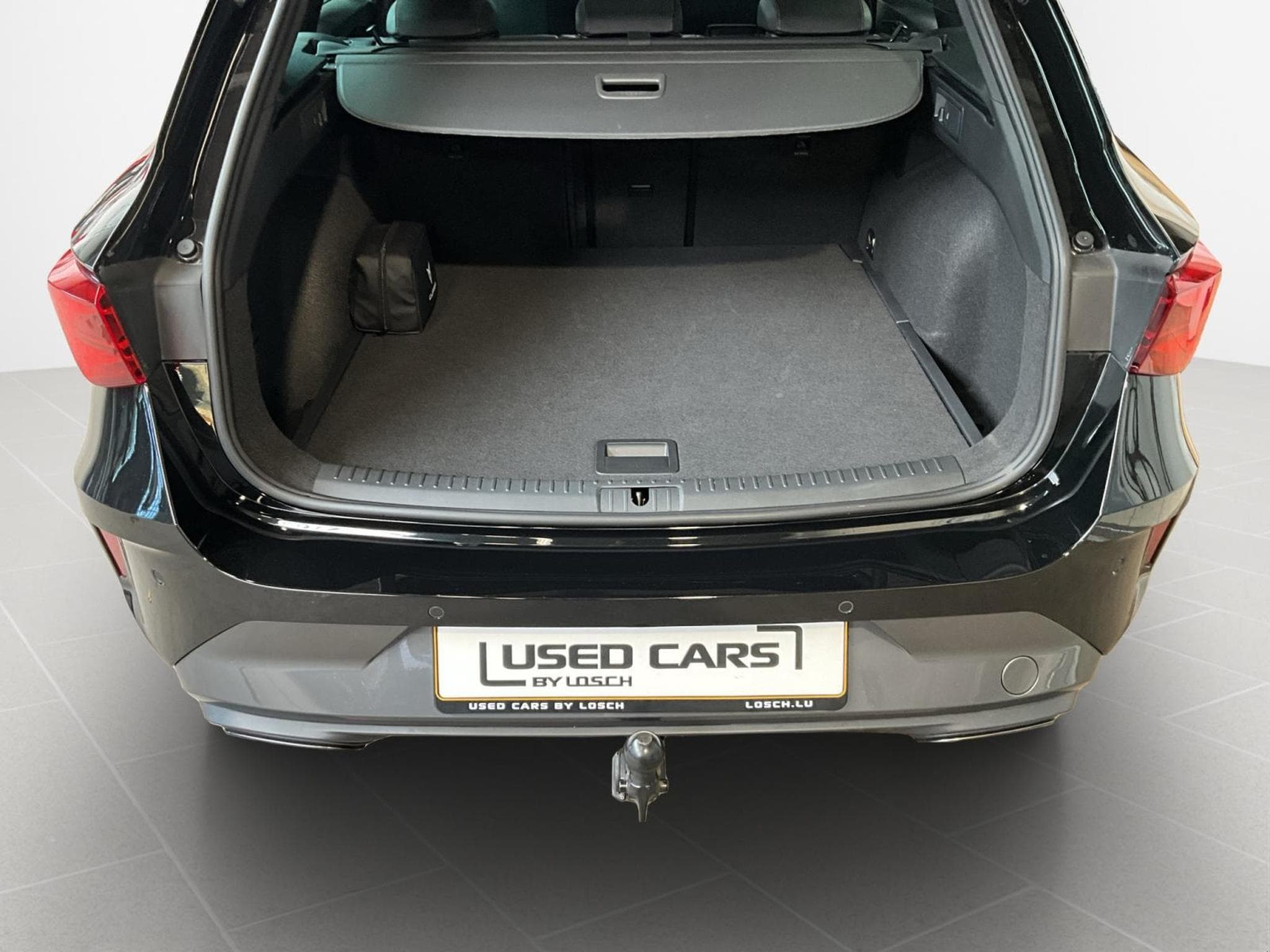 Cupra Leon ST+DSG+Pure-Perfomance+Sound-Immersive+Dynamic+AHK (2025) - Photo 17