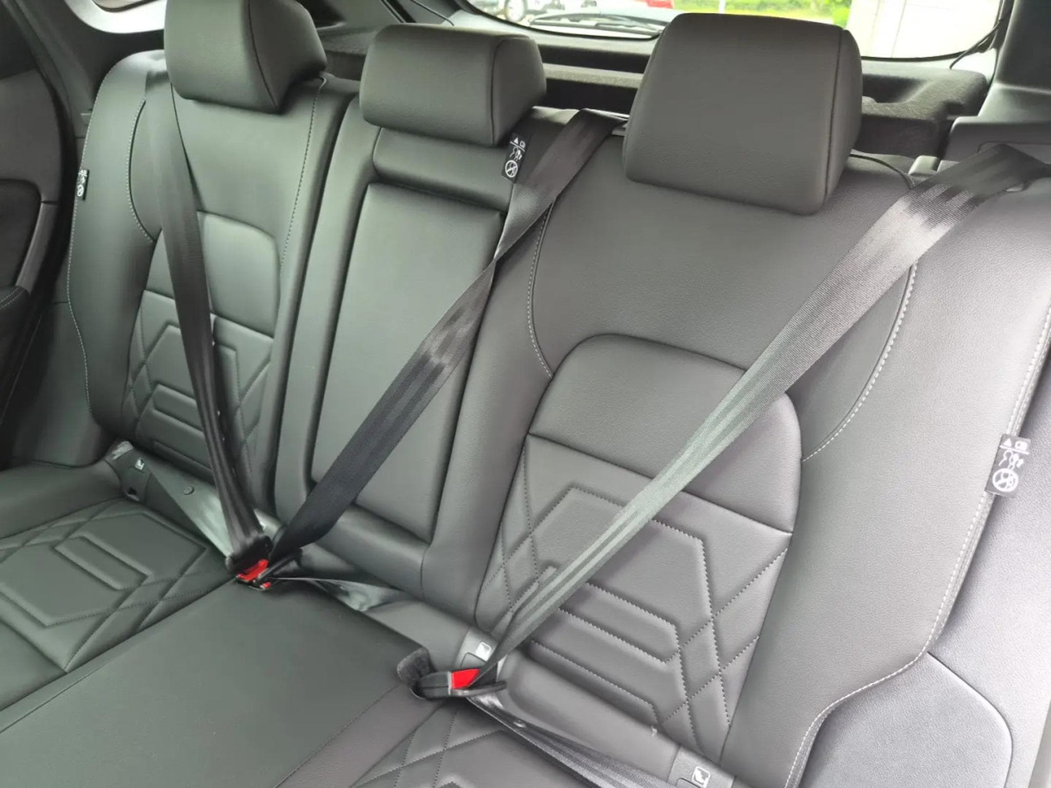 Nissan Qashqai 1.3 mHEV 158 Auto N-Design (2026) - Photo 9