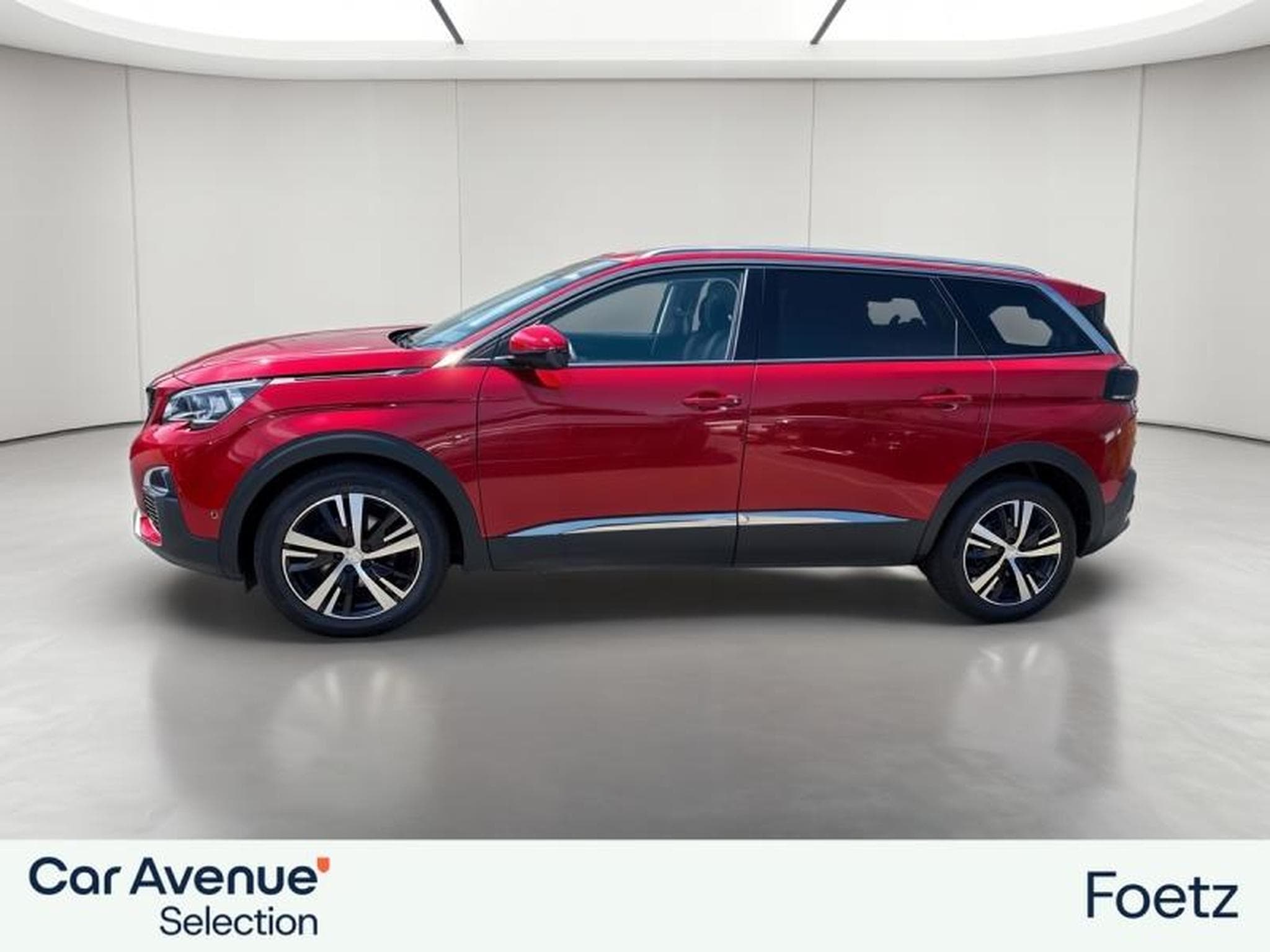 PEUGEOT 5008 1.2 PureTech 130ch S&S Allure EAT8 (2020) - Foto 2