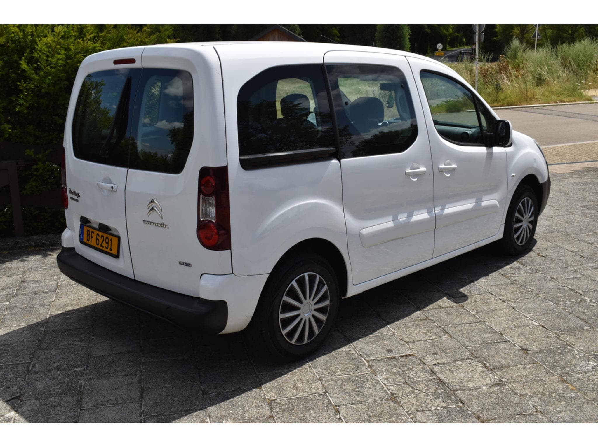 Citroën Berlingo 1,6 HDi Airco 5 places (2015) - Photo 4