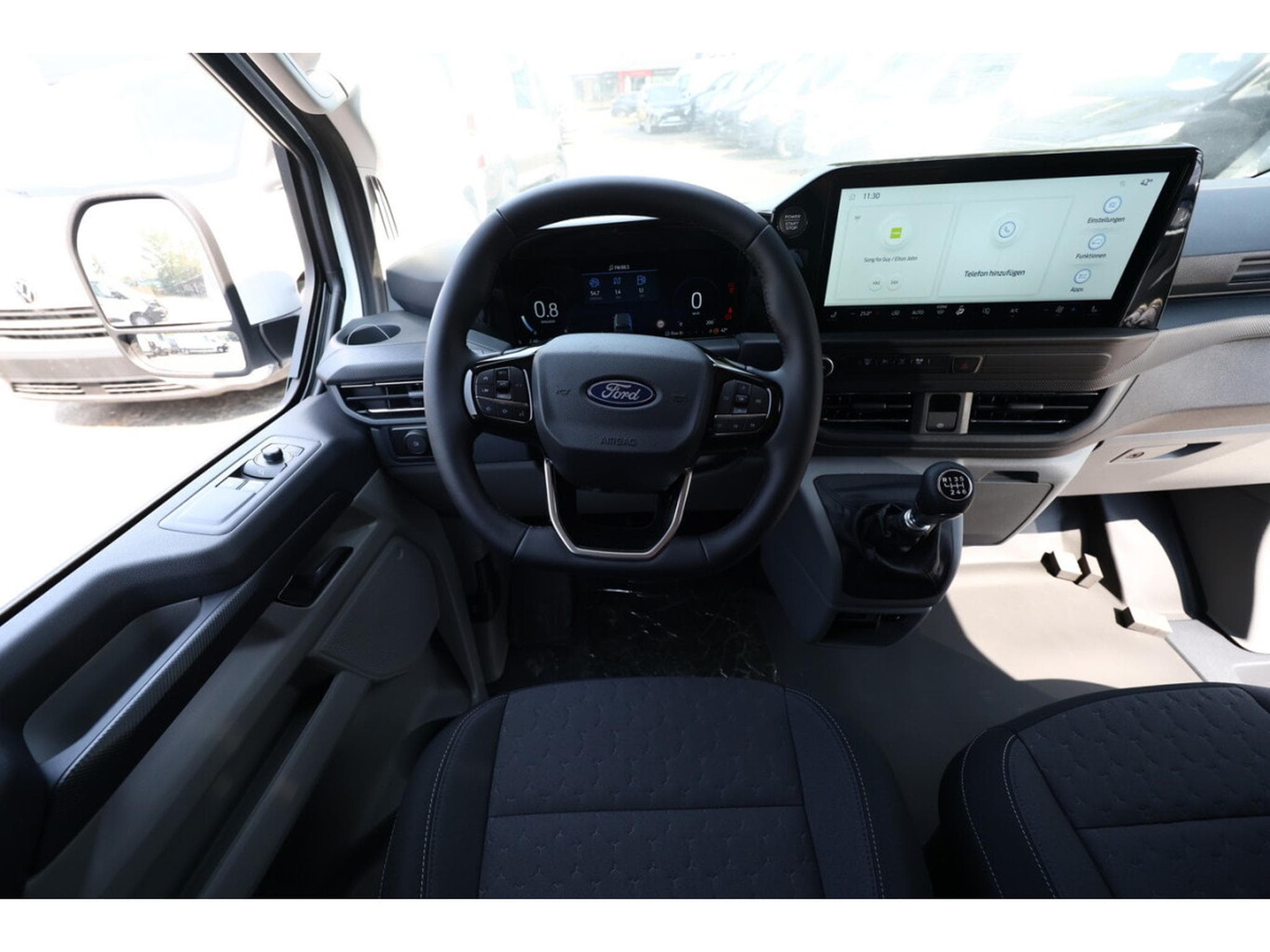 Ford Transit 2.0 ECOBLUE 150 L2H1 Limited (2015) - Foto 6