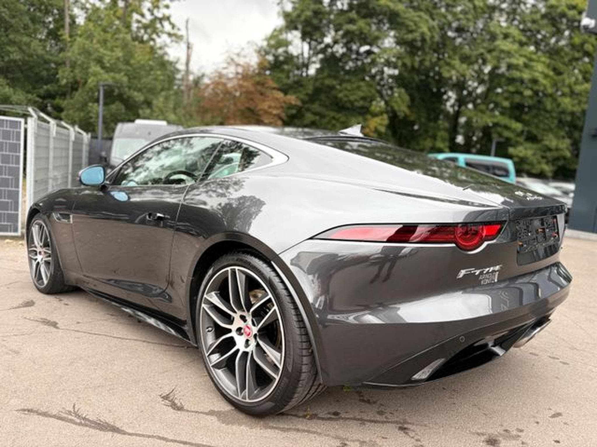 Jaguar F-Type F-TYPE COUPE R-DYNAMIC*AUT*LEDER-BRAUN*LED*TOP (2018) - Photo 10